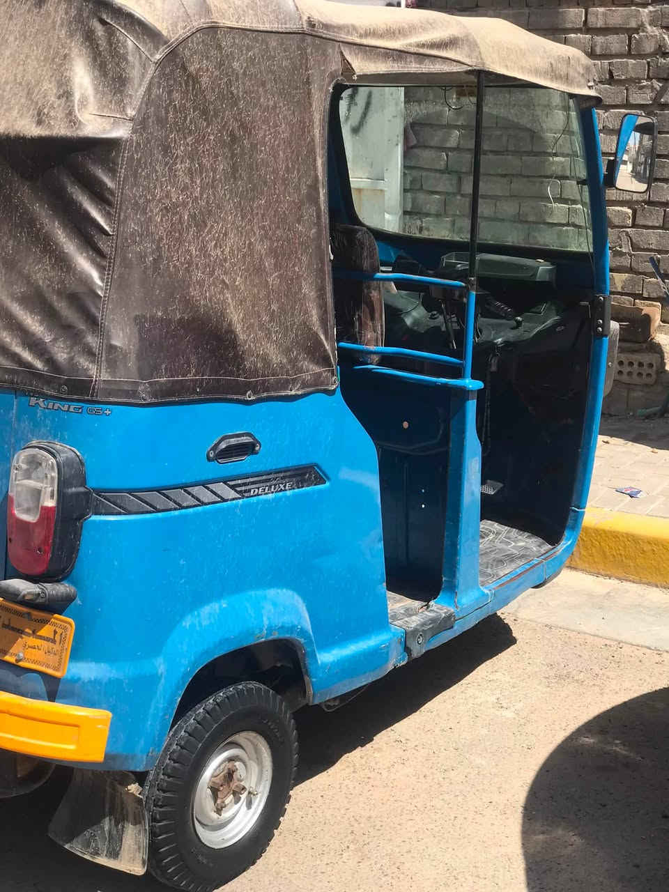 تكتك تيفي اس مديل 20 رقم نكليزي وسنويه باسمي تحويل ثاني يوم مكينه نضيفه ما مفتوحه ابد تفاصل على هذه رقم *********** الشراي يتصل
