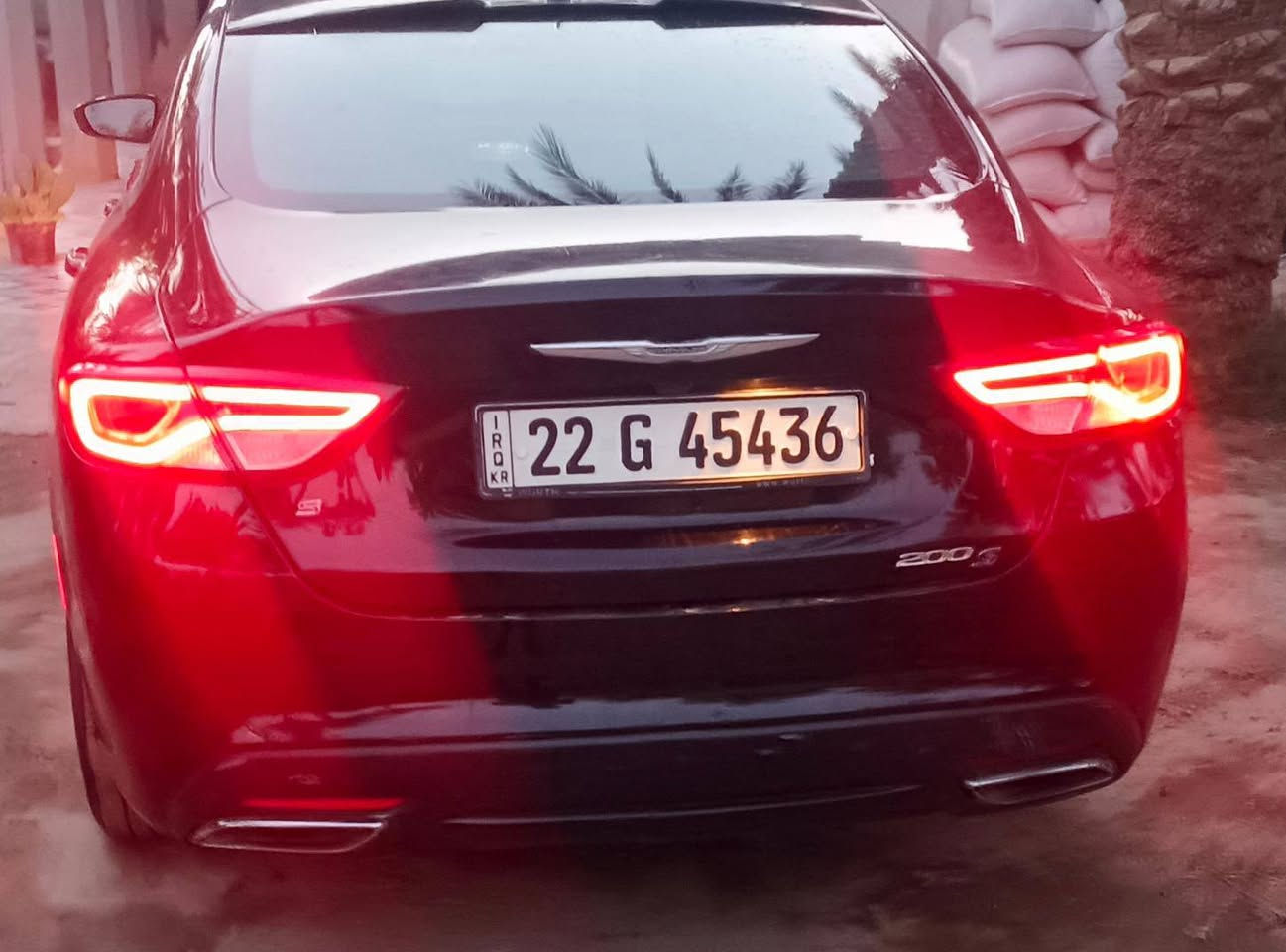 كرايسلر ٢٠٠ • V6 • ٢٠١٦