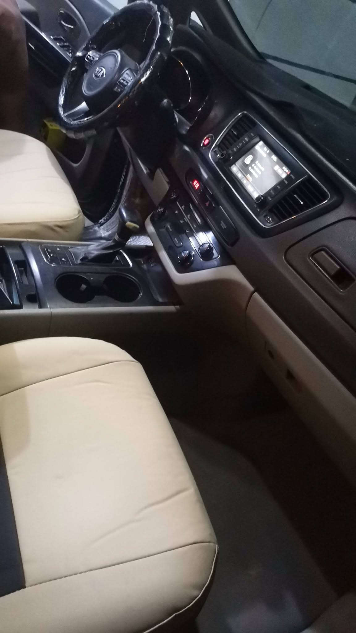 سيدونا LX • ٢٠١٧ • رقم اربيل