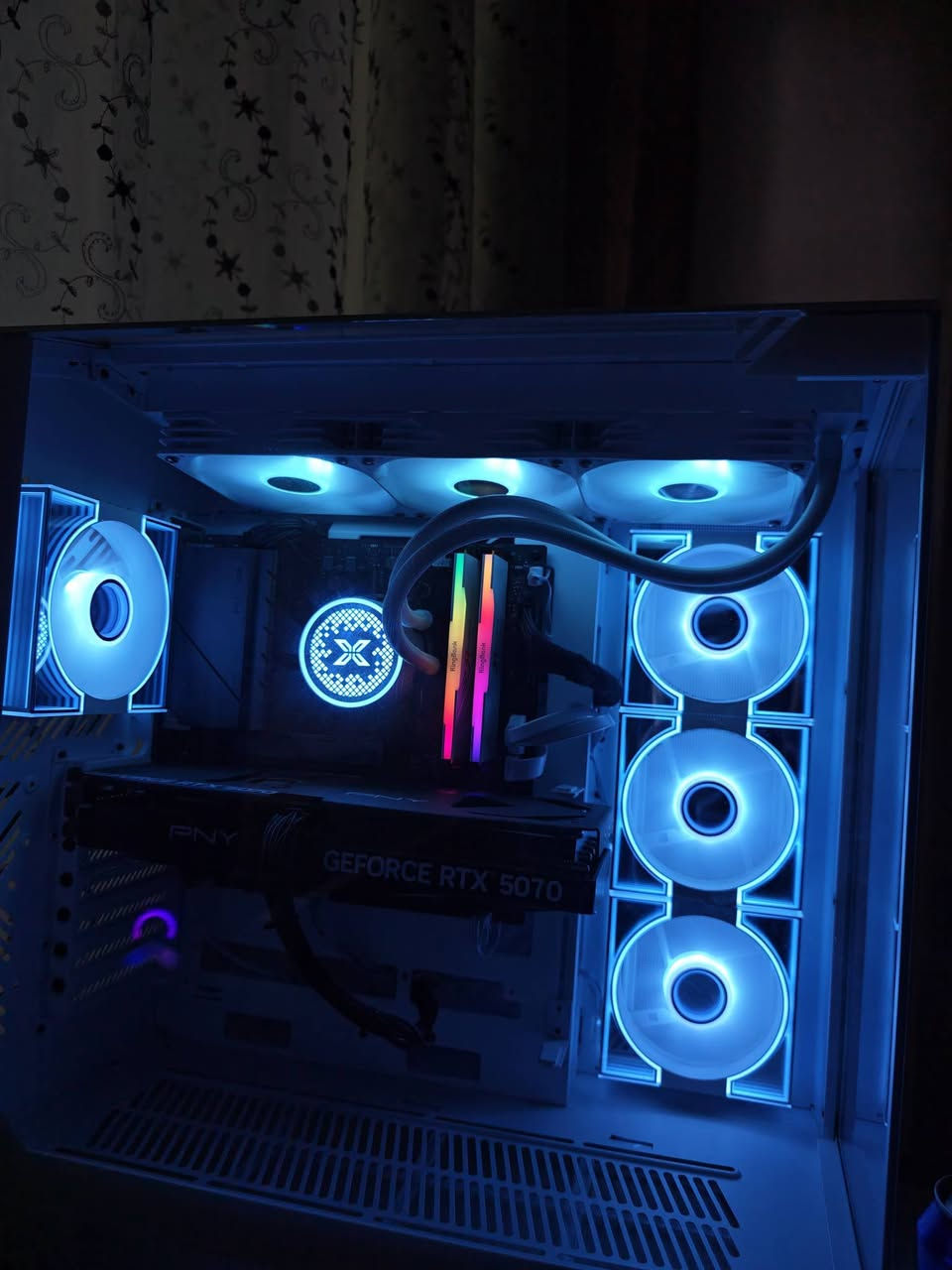 تجميعة كاملة • RTX5070 • استعمال ٢٠ يوم