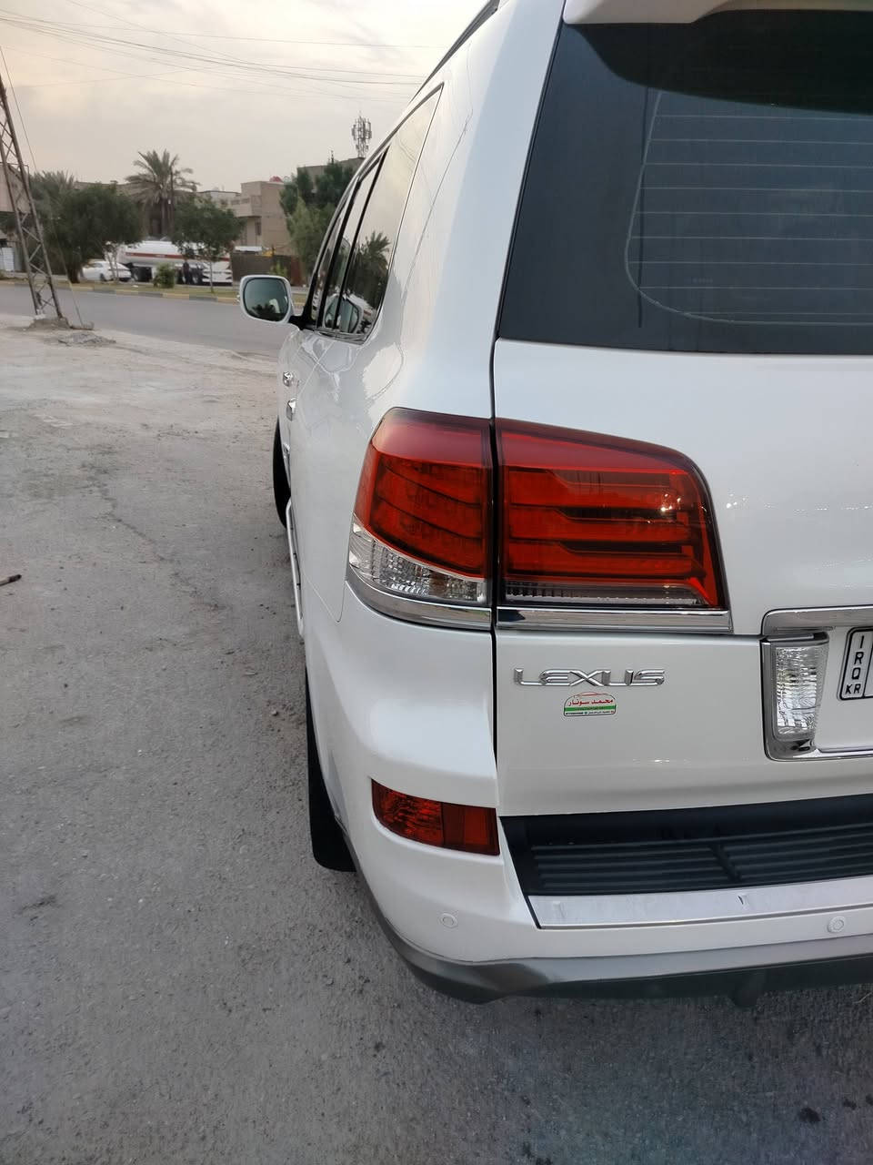 لكزس LX 570 • ٢٠١٣ • ماشية ١٧٧٠٠٠