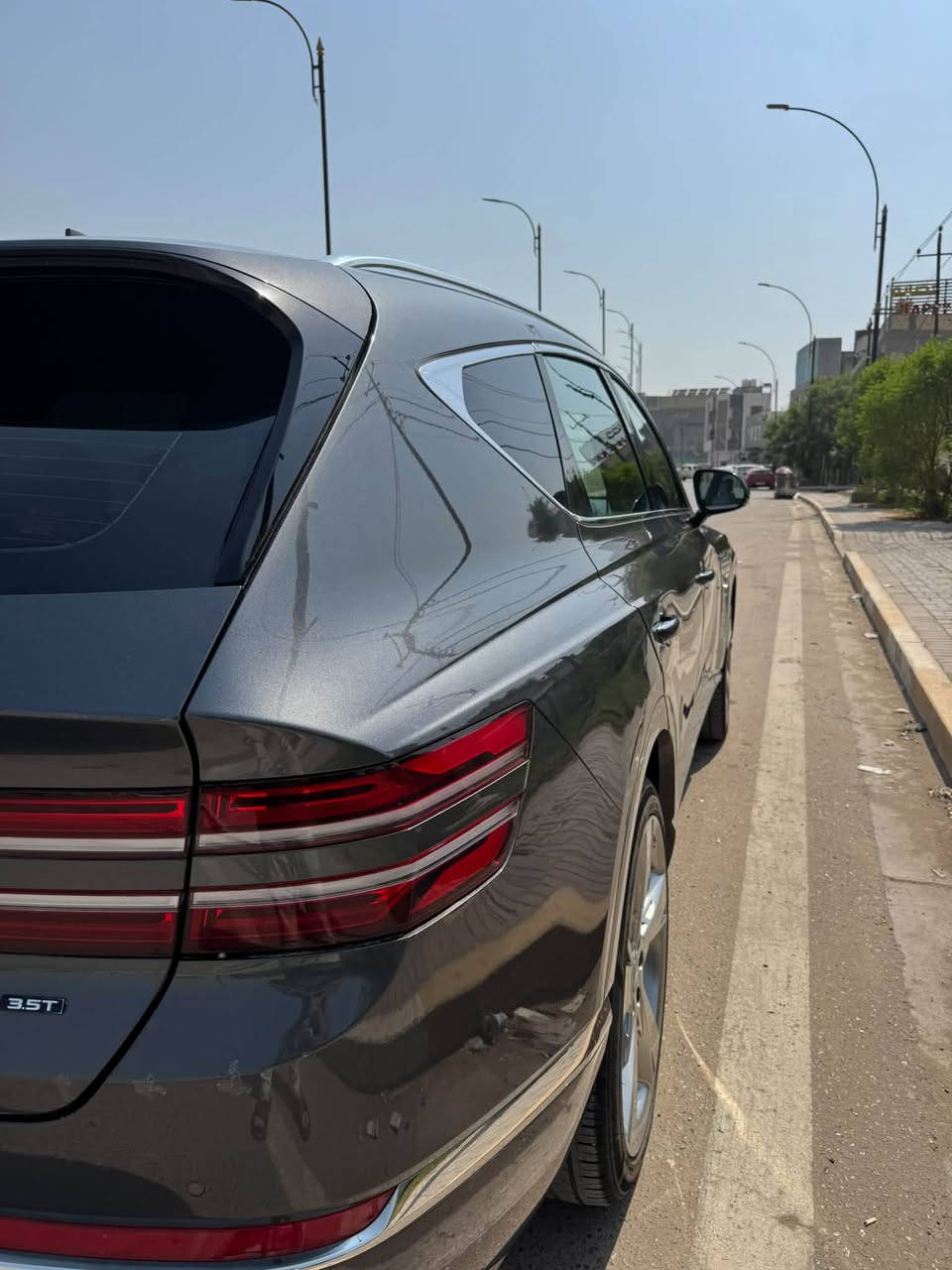 جنسس GV80 موديل 2021 v6
6 سلندر تون تيربو 
صور الحادث والسونار مرفقة 
السعر 260 
ماشية 73500 مايل
مكان السيارة / بابل الحلة 
للاتصال ***********
