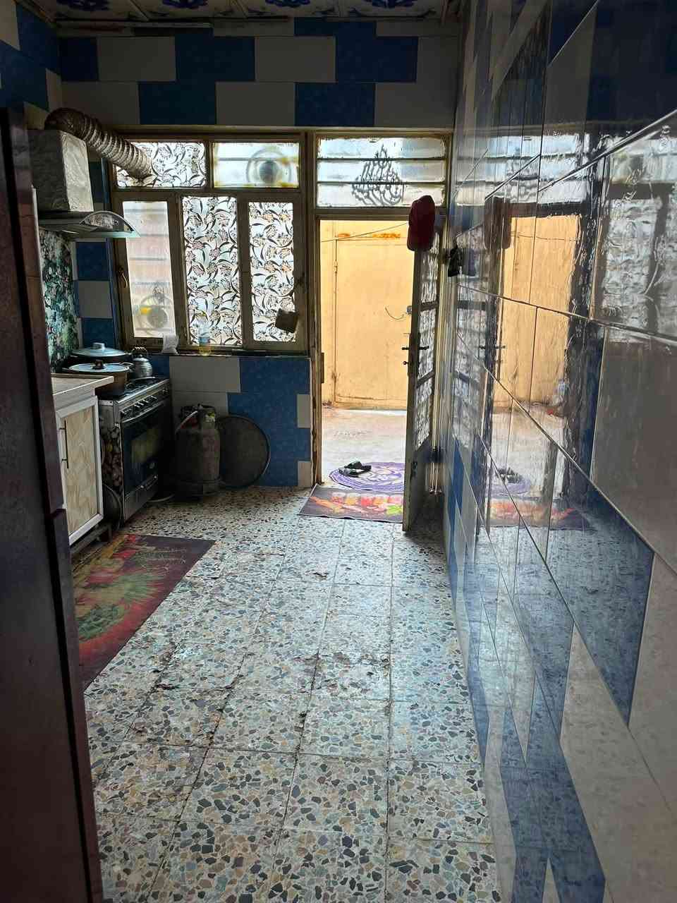 ‏سلام عليكم البيت للبيع العنوان كربلاء ناحية الحر منطقة رشدية مساحة البيت 110 ￼ سنة البيت طابو زراعي 25 سنة الاستفسار على هذا الرقم *********** ￼￼
