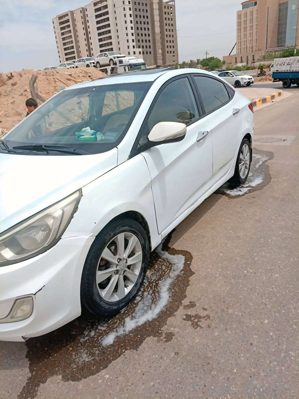 سلام عليكم اكسنت 2016 الضربه واضحه بالسونار بدون دواخل مكينه وكير وتبريد وحداديه مكفولات محرك 1600 سياره باسمي رقم قادسيه انكليزي استوها مدوره داخله هزا سنويه لل 31 مكاني نجف سعر 90 ***********
