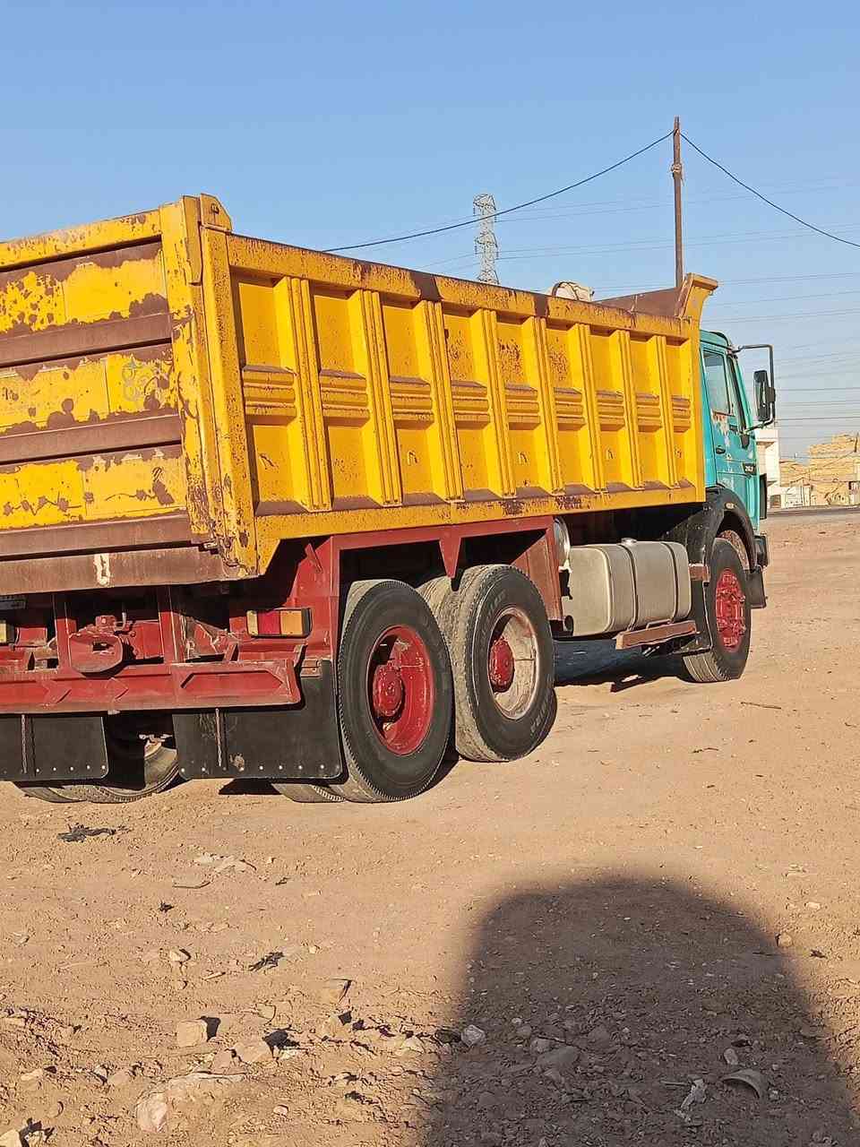 سياره البي 75 مكينه 25 كير160 مجموعة جيف رباط عدل للستفسار اتصل على رقم ***********
