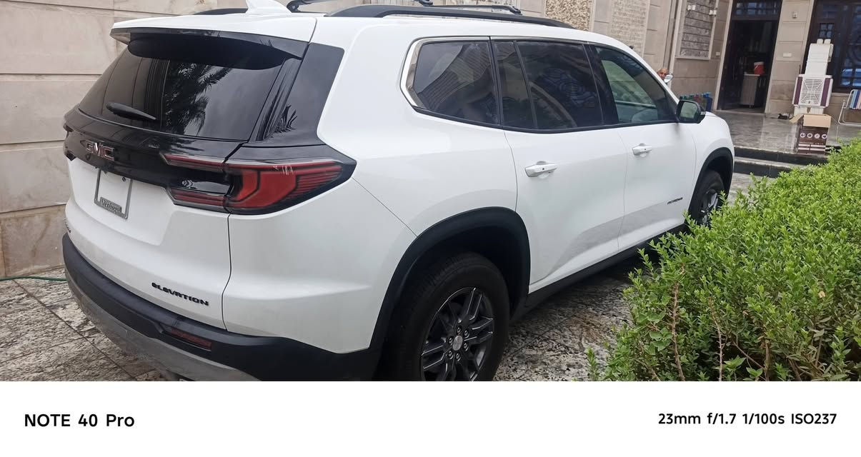 جمسي اكاديا • موديل ٢٥ • ضربة خفيفة