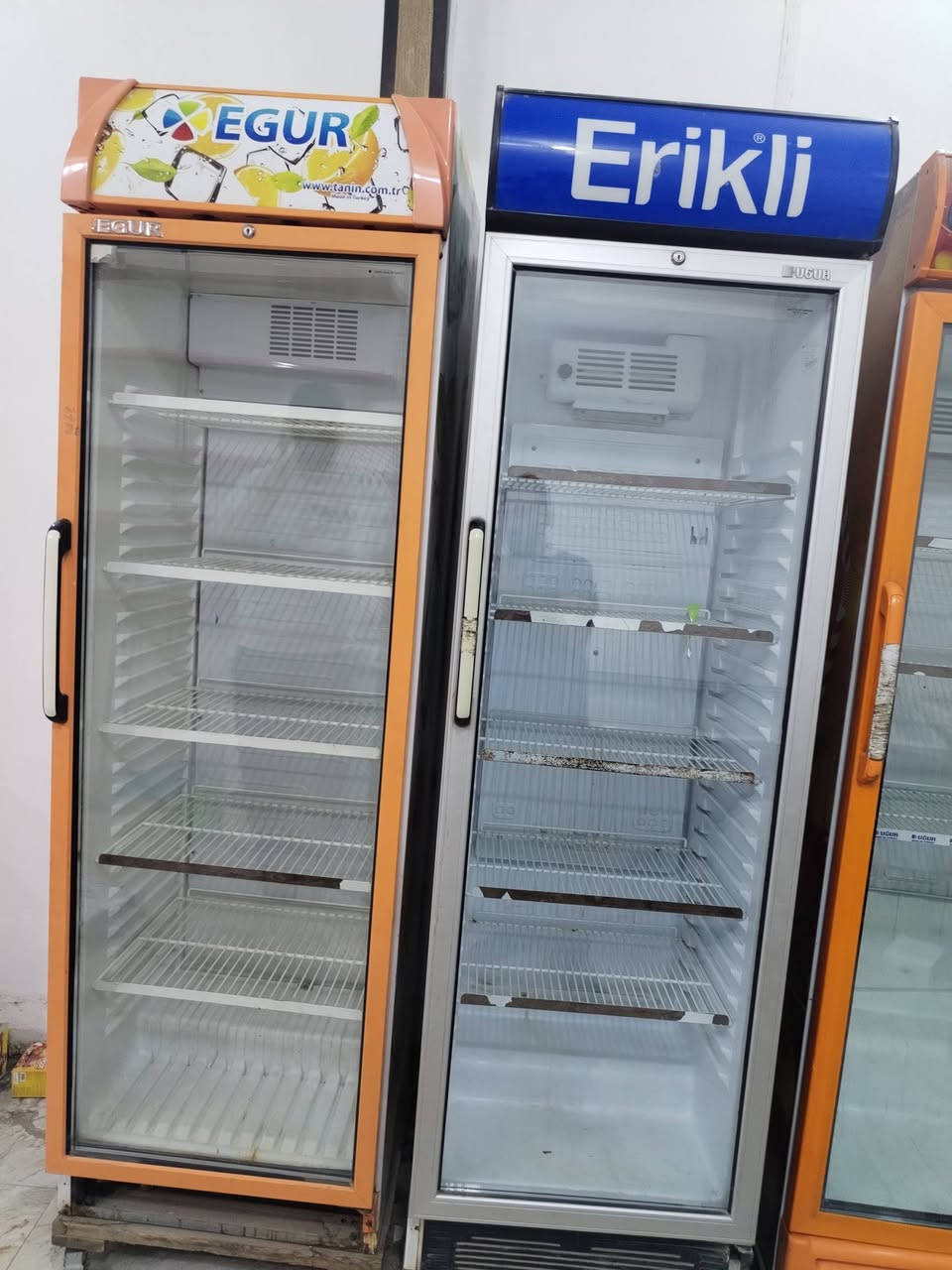 مجمدة عارضة • ٤ قطع • ديالى شهربان