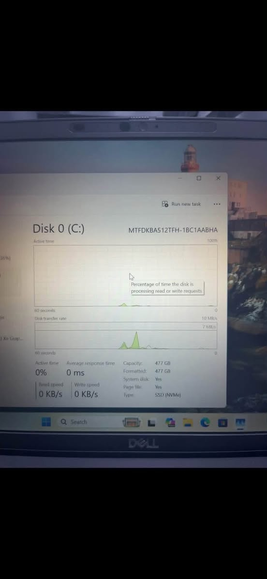 لابتوب
سلام عليكم
لابتوب
سوبر سليم
لابتوب لايتيد 7420
يجي بمعالج كور اي 7 الجيل 11
رام 2*8 ddr4 تردد 4200 شي عملاق مجموع رام ١٦
يجي كرت شاشه داخلي 8 جيجا فيرام
يجي بتخزين حديث نص تيرا 512 ssd سريع
يجي حجم شاشه 13.3 انش
تجي وزن خفيف تقريبا كيلو او اقل او اكثر بشويه
شاحن اصلي تايبسي 65 واط
مع حقيبه مع ماوس 
ضمان تشغيل بطاريه ساعه الى ساعه ونص 

للتواصل رقمي ***********

سعر 420 الف 
بصمه اصبع 
فيس ايدي
لمس
كاميره

نص مكتوب في الصور:
- Disk 0 (C:) MTFDKBA512TFH-1BC1AABHA Active time 100% 60 seconds Percentage of time the disk is processing read or write requests 0 Disk transfer rate 10 MB/s 7 MB/s 60 seconds 0 Active time 0% Average response time 0 ms Capacity: 477 GB Formatted: 477 GB System disk: Yes Read speed 0 KB/s Write speed 0 KB/s Page file: Yes Type: SSD (NVMe) Search DELL
- CPU 14% 4.02 GHz Memory 9.3/15.7 GB (59%) Disk 0 (C:) SSD (NVMe) 0% Wi-Fi Wi-Fi S: 16.0 R: 864 Kbps GPU 0 Intel(R) Iris(R) Xe Grap... 2% N/A CPU CPU 11th Gen Intel(R) Core(TM) i7-1185G7 @ 3.00GHz % Utilization 100% 60 seconds Utilization 14% Speed 4.02 GHz Base speed: 1.80 GHz Sockets: 1 Cores: 4 Processes 266 Threads 4207 Handles 136946 Logical processors: 8 Virtualization: Enabled L1 cache: 320 KB Up time 0:00:41:47 L2 cache: 5.0 MB L3 cache: 12.0 MB Q Search
- Task Manager Performance Run new task CPU 15% 3.69 GHz Memory 9.3/15.7 GB (59%) Disk 0 (C:) SSD (NVMe) 1% Wi-Fi Wi-Fi S: 0.1 R: 2.6 Mbps GPU 0 Intel(R) Iris(R) Xe Grap... 2% N/A GPU Intel(R) Iris(R) Xe Graphics 3D 0% Copy 0% Video Decode 2% Video Processing 0% 7.9 GB Shared GPU memory Utilization 2% GPU Memory 0.8/7.9 GB Shared GPU memory 0.8/7.9 GB Driver version: Driver date: DirectX version: Physical location: Temperature N/A 32.0.101.7084 1/15/2026 12 (FL 12.1) PCI bus 0, devic... Search DELL
- Memory
- Run new task
- 16.0 GB LPDDR4
- 15.7 GB
- Memory usage
- 60 seconds
- 0
- Memory composition
- In use (Compressed)
- 5.7 GB (0 MB)
- Available
- 10.1 GB
- Speed:
- Slots used:
- Form factor:
- Hardware reserved:
- 4267 MT/s
- 8 of 8
- Row of chips
- 278 MB
- Committed
- 5.3/18.6 GB
- Cached
- 3.4 GB
- Paged pool
- 250 MB
- Non-paged pool
- 312 MB
- Search