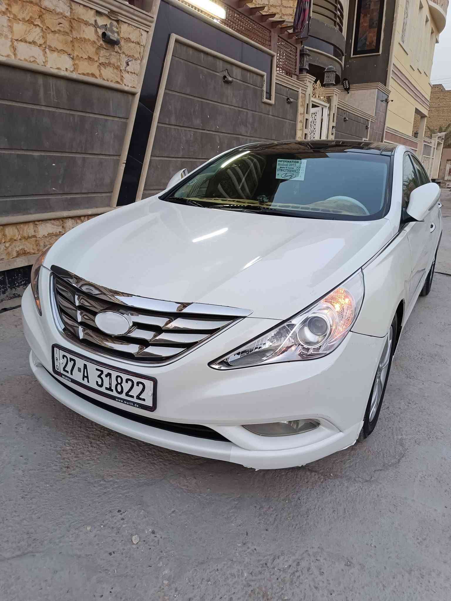 سلام عليكم 
هونداي سوناتا 2013
وارد أمريكي فول مواصفات(LIMITED) 
ماشيه 257mi
رقم ذي قار إنكليزي باسمي
سنويه ل 2033
مواصفات فول بصمه كشنات جلد
كشنات تدفئه وتبريد 
شاشه وكامره سماعات(Dimension)
تبريد قطعتين 
مكينه وكير وتبريد 
تخم تاير باتري
حداديه كلهن جاهزات
ادامه كامله للسياره
لايت عالي زنون
الكهربائيات كله جاهزه 
السياره جاهزه على آخر حبايه ومابيه أي نقص
ضرر السياره رشات صبغ مع تبديل بدون دواخل أبد وبدون ايرباك حادث السياره كلير أثر جراد وصبغ قليل طخات سونار موجود بل منشور 
سعره 98 وبيه مجال مكاني ناصريه مركز
رقمي ***********
