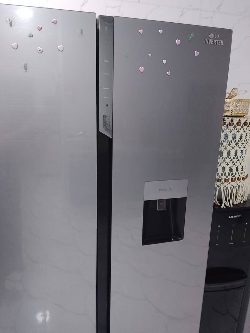 سلام عليكم ثلاجه للبيع
شركه LG نضام INVERTER(انفيرتر) 
اي عيب مابي سعر 575وبيها مجال 
عنوان كركوك ***********
