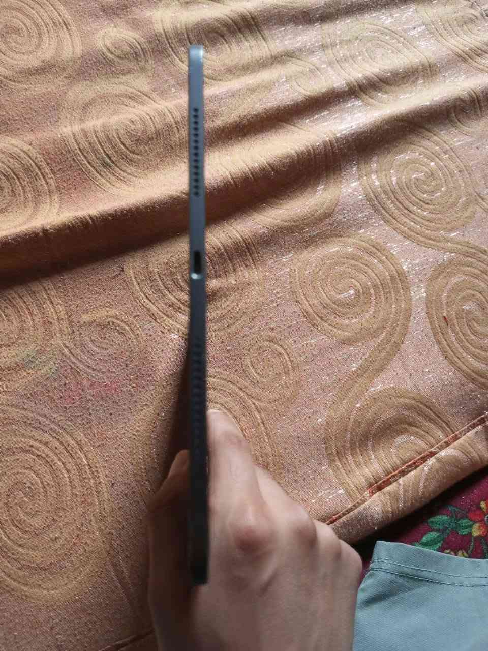 M4               ب٤٤٥ الف بس
ايباد 11 برو ماكس M4 ذاكرة 256 بطارية 100 " مشحون 59 مرة فقط " الايباد نضيف مصارلة اهواية كلشي ممغير بي ولا اي استبدال فقط يحتاج الة تبديل شاشه 
ويرهم امرواس ايفون فقط❗❗❗
السعر ٤٤٥ الف فقط وبي مجال للأعزاز
بغداد النهروان
‎***********
