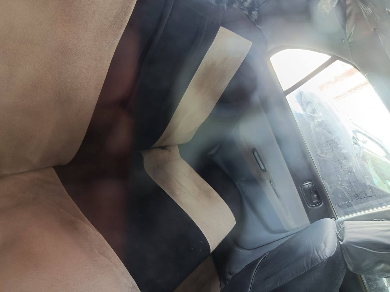 السلام عليكم سيارة لنسر ٢٠١١ للبيع سياره نضيفه دواخل نضاف تيرات نضاف محرك كير توني شاده سنويه لغايت ٣٠ للبيع او مراوس مارك كربلاء تكم عنوان نجف سعر ٦٠ اوبيه مجال  ***********

نص مكتوب في الصور:
- السلام عليكم سيارة لنسر ٢٠١١ للبيع سياره نضيفه دواخل نضاف تيرات نضاف محرك كير توني شاده جديد سعر ٦٠ اوبيه مجال عنوان نجف للبيع او مراوس مارك كربلاء تكم ستفسار ***********