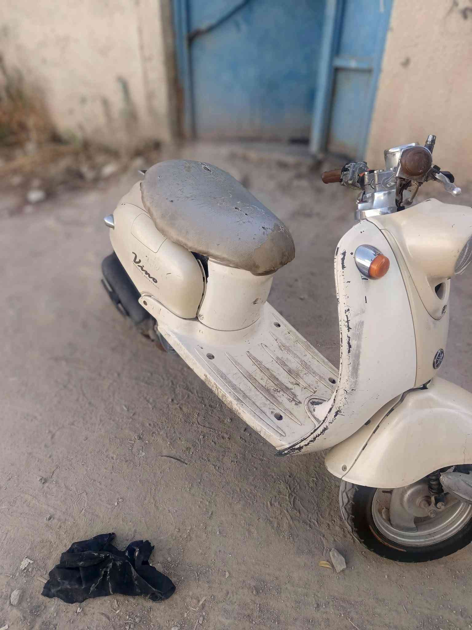 مصري خطين لبيع نضيفه كلشي شغال بيه سلف هندر عوزه باتري لايت اشاير شغااا مكينه ناعمه كفرها اصلي سعرها مناسب 200مكان ناصريي مركز وشراي ***********يتصل عله رقم
