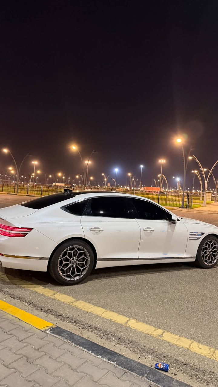 جنسز G80 موديل 2023 محرك 2500T
🚗 Genesis G80 2023 2.5T
• المحرك: 2.5 لتر Turbo 4 سلندر
• القوة: 300 حصان
• العزم: 422 نيوتن.م
• ناقل الحركة: أوتوماتيك 8 سرعات
• الدفع: خلفي (RWD)
• المسافة المقطوعة (المسافة/الماشية): 30,000 كم
• 0–100 كم/س: تقريباً 5.7 ثانية
• السرعة القصوى: 250 كم/س تقريباً
• شاشات وأنظمة ترفيه متطورة ، أنظمة أمان ومساعدة للسائق ، رادارات 360 درجة
• مقاعد جلدية وتجهيزات فخمة (داخلية بيج مميزة)
• السيارة مغلفة بالكامل بنظام حماية (PPF) مع ضمان 10 سنوات
السيارة كلين تقرير بدون حادث ، بيها ضربة بسيطة جداً بالجاملغ راجعة (PDR) ومكحلة كارت فقط
السعر 310 (3 شدات و10 أوراق) وبيها مجال
العنوان البصرة - القبلة - حي المهندسين
للتواصل خاص أو
***********
