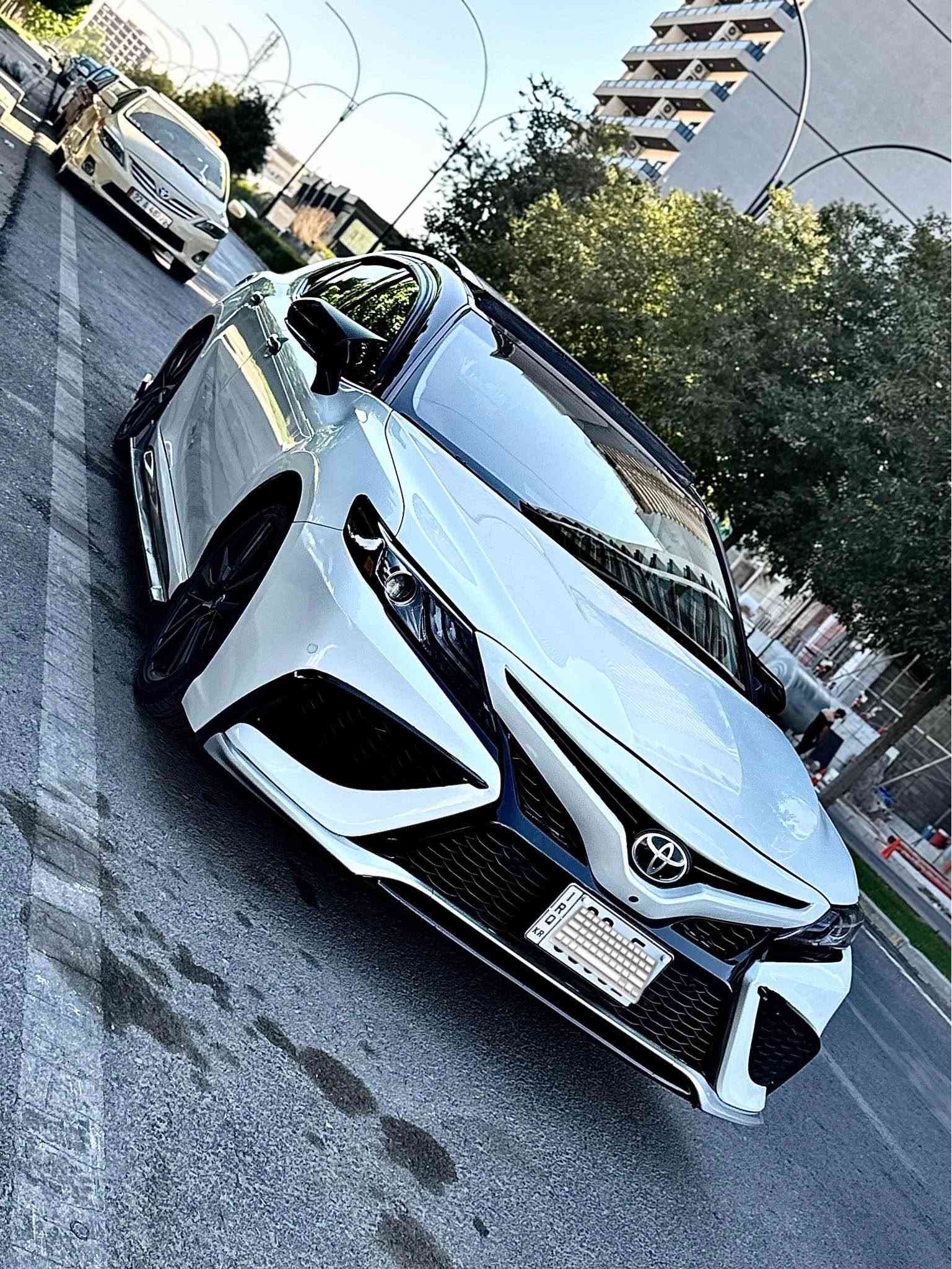 Camry XSE 2021 V6
فول فول مواصفات تو ويل
دواخل احمر
٥ كاميرا
بانوراما
فاست جارج
داتاشو
رادارات امامي و خلفي
كشن تدفئة و تبريد
اعلى فئة
سياره فقط بنيد و نص جاملغ مصبوغ
بدون دواخل بدون ارباك سنوي رقم كلها جديد
مكان سياره اربيل 
واتساب ***********
سعر ٢٣٠$ و مجال

تةنها بونيد و نيو جاملغي صبوغه بى ژورى بئ ارباك فول فول مواصفاته بانوراما داتاشو ٥ كاميرا كوشن سارد و كةرم ناو سور 
*********** أربيل, العراق
