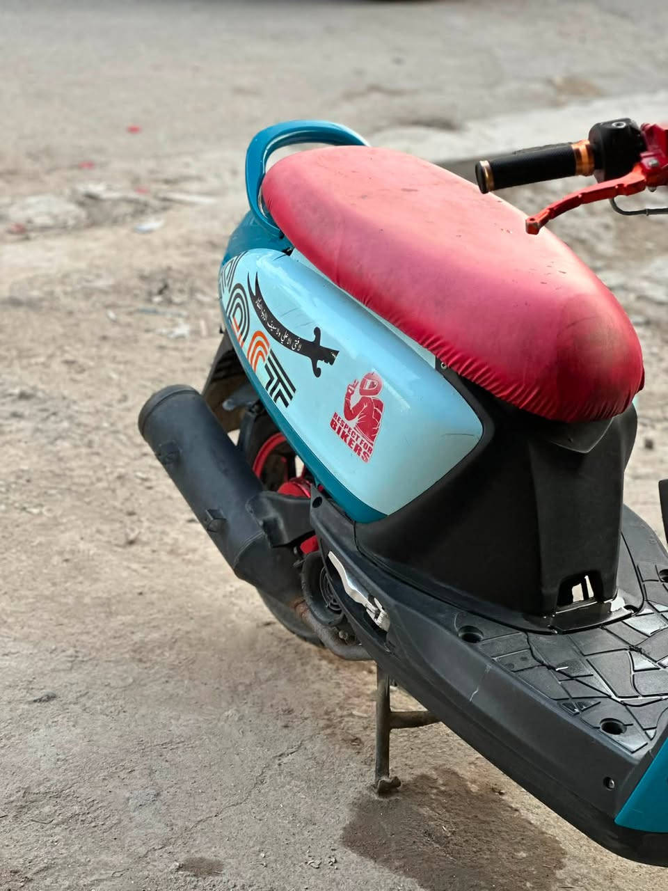 السلام عليكم بوليس حديث تشغيل عن بعد وياله رياضي يدات برك رياضي دبل خلفي رياضي كهربائيات كلها شغاله ع وضع الشركه مكينه مكفوله لاتبخير ولانضوح لايت LED مكاني الزعفرانيه رقمي *********** سعر 450
