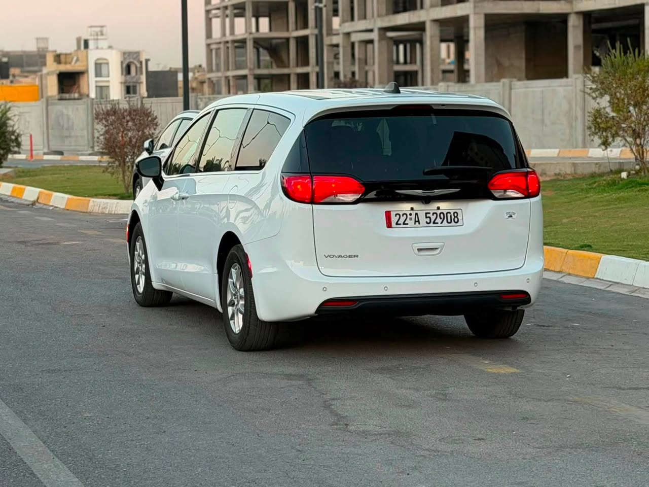 2025 CHRYSLER VOYAGER, LX
للبيع كلايسلر فويكر وارد امريكي موديل 2025

حادث بسيط جاملغ امامي ايسر 

رقم اربيل اجرة دخول جديد وترقيم جديد 

***********

بجم كبس على وضع الشركة 

سعر 245 ورقة 

حجم محرك 3600

بصمة تشغيل وابواب بصمة وتشغيل عن بعد 

كشنات جلد كشن كهرباء

ثلاث قطع تبريد تحكم مركزي

شاشة تاب كبيرة كامرة دوارة

اشاير بالمري 

رادار نقطة عمياء تحديد مسار توقف ذاتي

ابواب كهرباء مع صندوق كهرباء 

رقم اربيل اجرة دخول جديد ترقيم جديد 

مكان السيارة بغداد الكرخ قرب شارع مطار بغداد الدولي ***********
