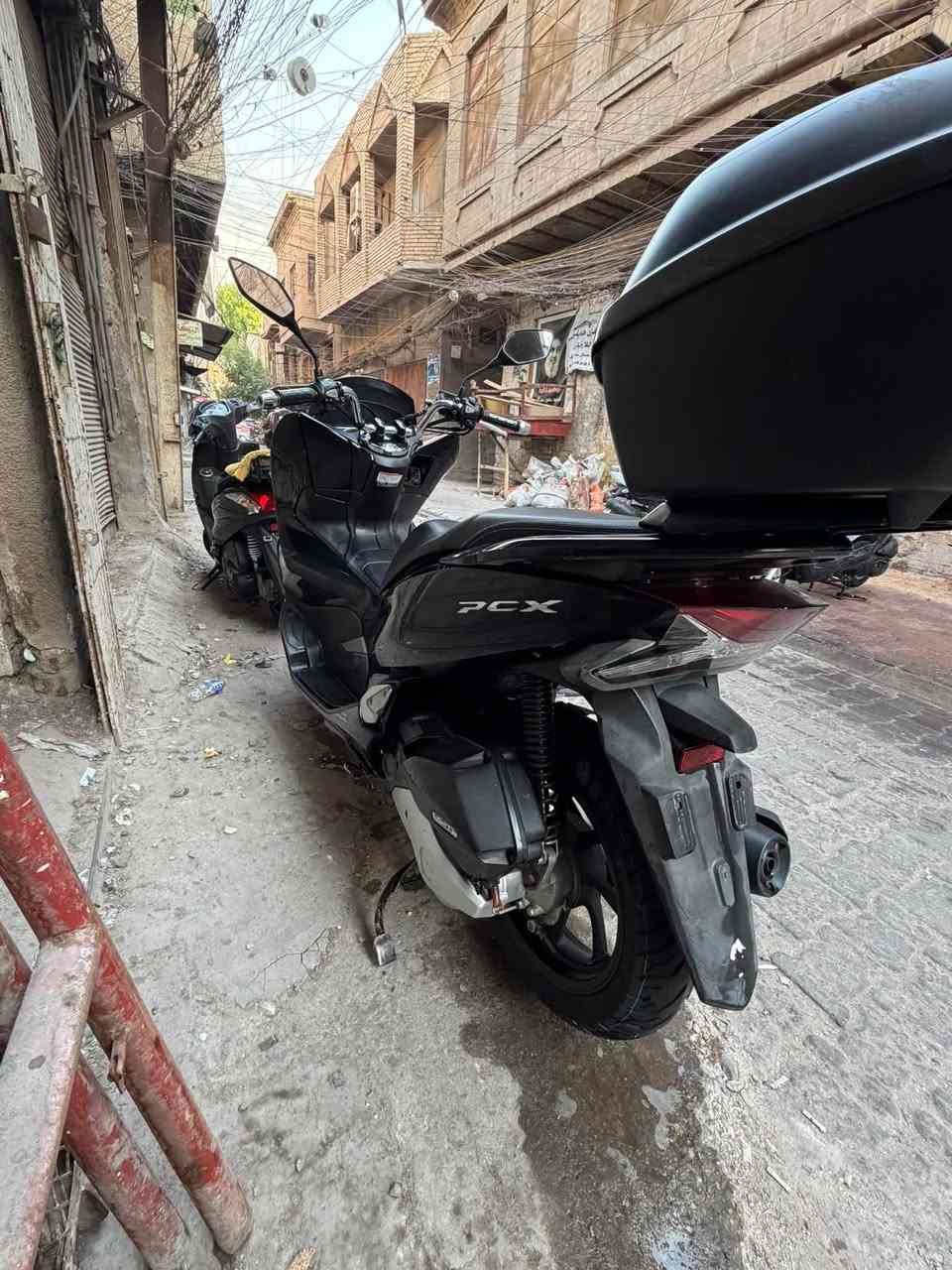 السلام عليكم pcxجيل٣ ياباني مكفوله من كلشي دراجه جديده بمعنا الكلامه بل عافيه التصير من نصيبه سعر (٢٢)$
***********بغداد شارع صدريه
