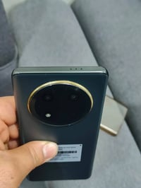 هونر X9c • ٢٥٦ جيجا • ١٢ رام