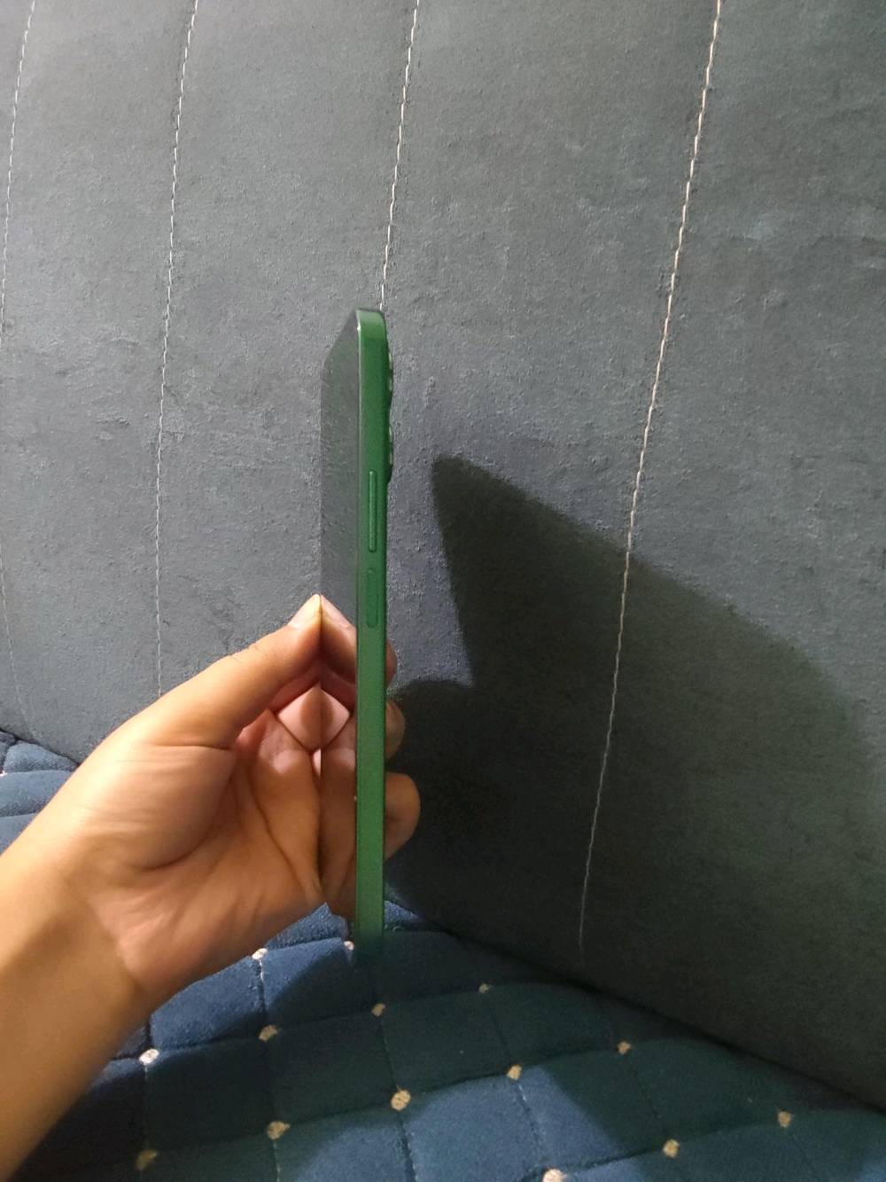 سلام عليكم
  جهاز هونر 
HONOR X8b 
جهاز نظيف كلش مستخدم 5 اشهر فقط ذاكره 512 بي خط أبيض اثر وكعه بالصفحه مثل ممبين كدامكم بالصوره بس ممأثر على اي شي بالجهاز اللمس مالته فول واستخدامه مريح وعملي جدا سعره 250 وممكن بي مجال يجي وياه الباكيت مالته موجود + كفر وياه
التواصل انستكرام  يوزري i_f.lx