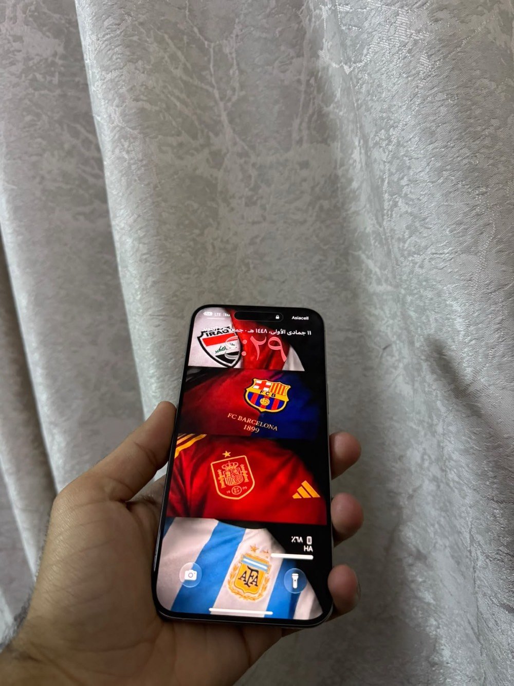 ايفون ١٥ برو ماكس • ٢٥٦ • مبدل شاشه