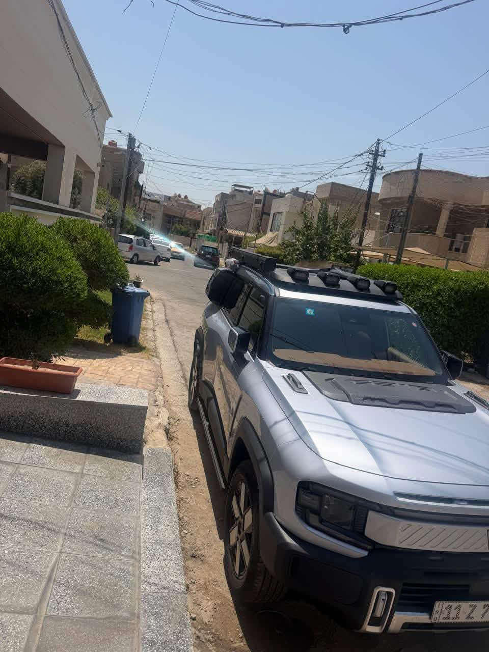 للبيع شانجان ديبال G318 موديل 2026
(يرجى الاطلاع على التفاصيل عامة) 
▪️ الموديل: 2026
▪️ الفئة: G318
▪️ نوع المركبة: SUV دفع رباعي فاخر
▪️ المحرك: 1.5 تيربو يعمل كمولد للطاقة مع محركين كهربائيين
▪️ القوة: حوالي 430 حصان
▪️ العزم: 572 نيوتن.متر
▪️ نظام الدفع: رباعي AWD
▪️ ناقل الحركة: أوتوماتيك كهربائي سرعة واحدة
▪️ البطارية: 35.07 kWh
المواصفات:
✅ فتحة بانوراما
✅ شاشة وسطية 14.6 إنج
✅ عدادات رقمية
✅ نظام صوت فاخر 16 سماعة
✅ كاميرات 360°
✅ حساسات أمامية وخلفية
✅ رادار ونظام تثبيت سرعة ذكي
✅ المحافظة على المسار
✅ مراقبة النقطة العمياء
✅ فرملة طوارئ أوتوماتيكية
✅ شاحن لاسلكي 50 واط
✅ مقاعد جلد كهربائية مع تبريد وتدفئة (حسب الفئة)
✅ إضاءة LED كاملة
✅ أوضاع قيادة متعددة للمدينة والطرق الوعرة. 

السيارة بحالة الوكالة
مواصفات كاملة وفخمة، مناسبة للاستخدام اليومي والرحلات والطرق الوعرة، تجمع بين قوة الأداء واستهلاك اقتصادي وتقنيات حديثة عليها بكج تعديل من الشركة بسعر 2 مليون يحتوي على (شاشة ثالثة - خيمة سفاري - درج وبوكس - كفر بگلايت - واقيات وحل ) 

📍الموقع: بغداد
📞للاستفسار: ***********

