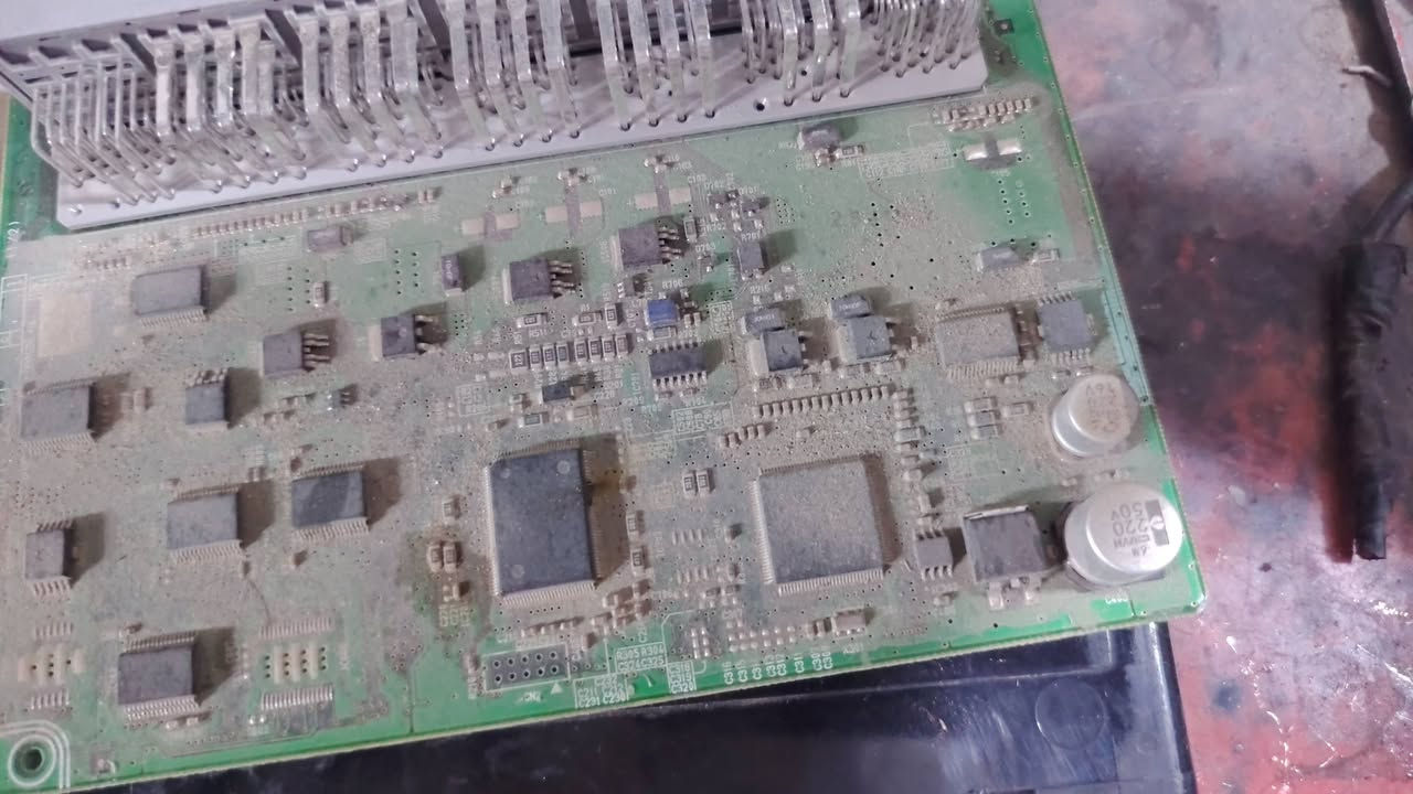 🔧⚡ استبدال BCM ومعالجة أعطال كهربائية متعددة

🚗 السيارة وصلت إلنا وهي تعاني من:

❌ توقف الإشارات عن العمل
❌ توقف اللايت عن العمل
❌ توقف نكرت السلف عن العمل

🔍 بعد الفحص والتشخيص تبيّن وجود عطل في BCM.

🛠️ تم استبدال الـ BCM
💻 تعريف الـ BCM على السيارة
🔄 نقل المعلومات والبيانات الخاصة بالسيارة
✅ فحص جميع الوظائف والتأكد من عودة المنظومة للعمل بصورة صحيحة.

التشخيص الصحيح = إصلاح صحيح من أول مرة 💪🔧

📍 ورشة أنور سوزوكي وإكونوكس
كربلاء المقدسة – الحي الصناعي – الأبلوك الثاني – شارع السايدين – سايد الدخول
📞 ***********
📞 ***********
