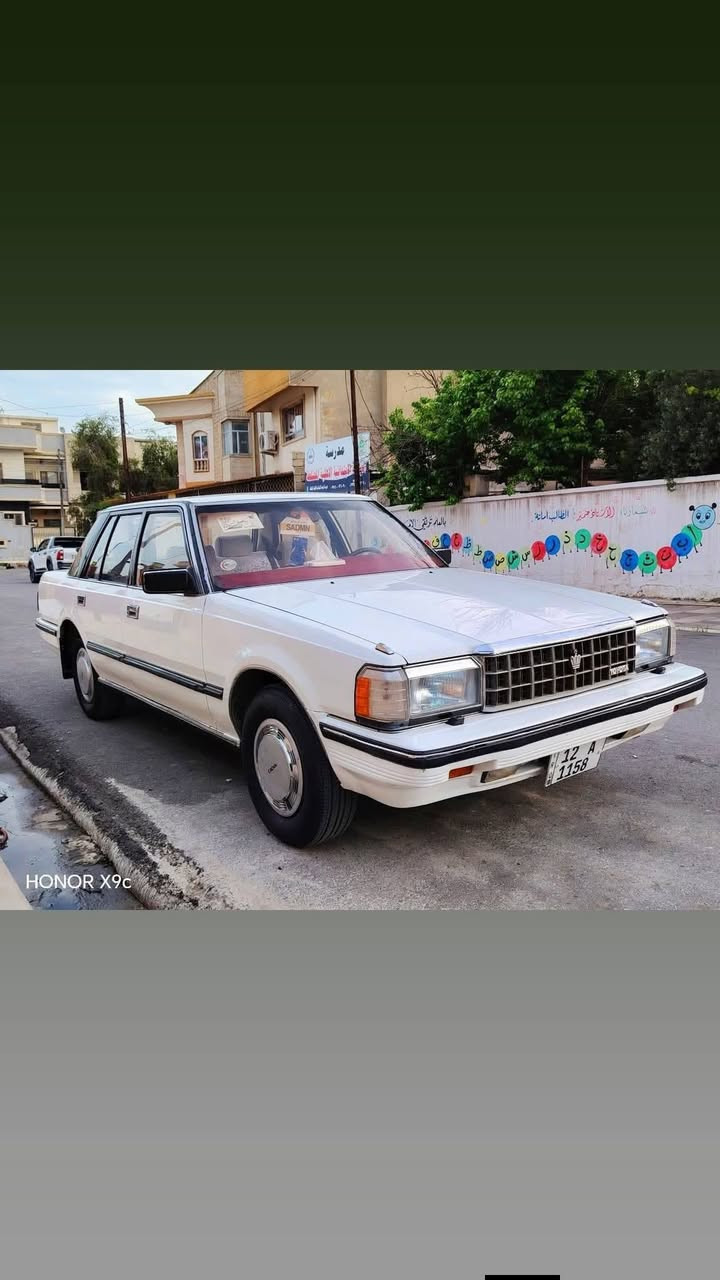 سلام عليكم سوبر 85 للبيع مصبوغه جماليه بدون ضرر رقم نكليزي بسمي قبل شهرين  سويتهه الهزه كير مكينه على البلاد 
غرفه شرط على وضع الشركه تدفئه تبريد ثلج شرط صدر كله جديد 
سعر خابر وتدلل ترهم مراوس 
مكاني بغداد 
رقم ***********
