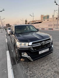 لاندكروز GXR V6 • محرك جديد ٢٠٢١ • ٧ راكب