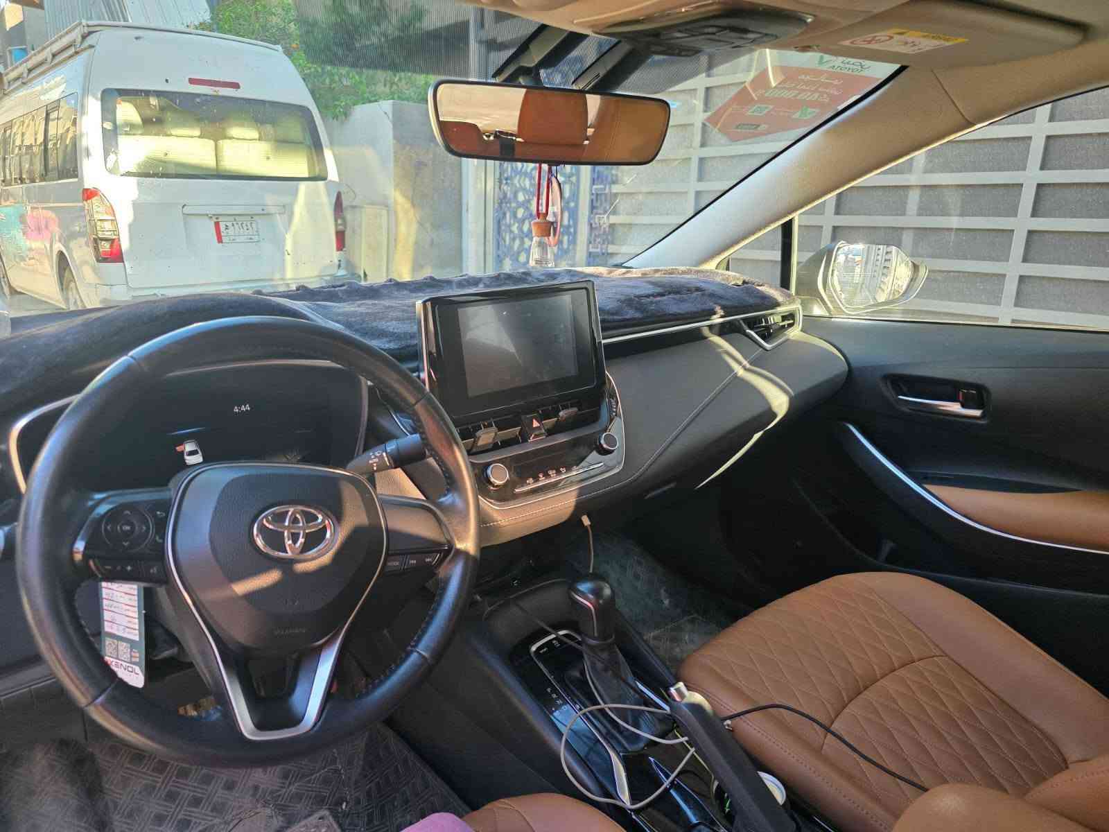 كورلا موديل 23 ساز بيه طخة خفيفة بالباب الخلفي والجاملغ مامصلح ماشية 83 انطخت عندي السعر 155بيها مجال قليل بغداد شارع المغرب الكسرة *********** بغداد, العراق
