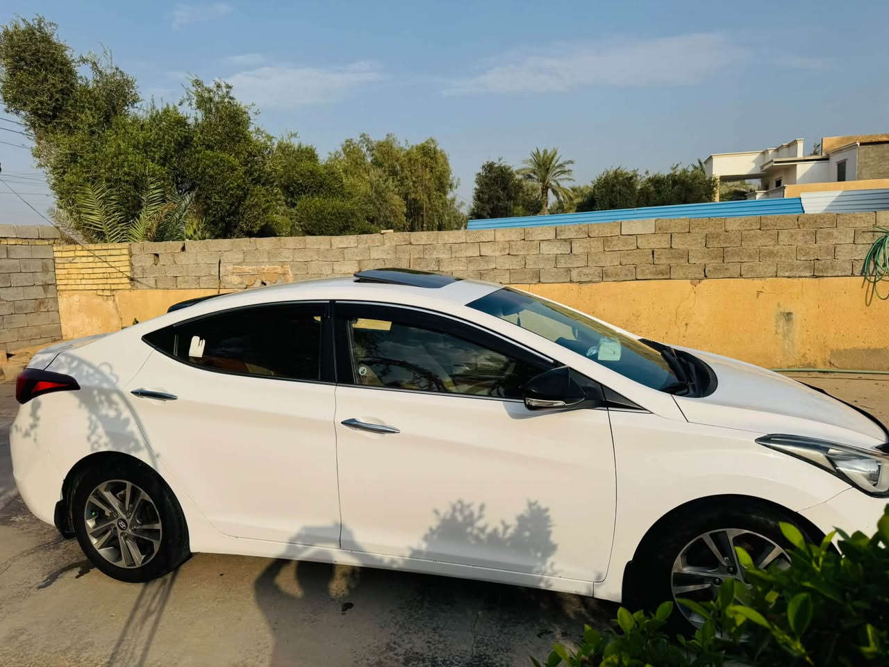النترا • ٢٠١٥ • ١٦٠ الف كم