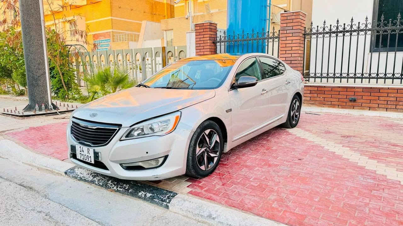 سلام عليكم كادنزا كيه لبيع سياره انظف من صوره تبريد ثلج تراي يخبل سياره كامله بسمي تحويل ثاني يوم سعر 80 بيه مجال حك لجيه مكاني كربلاء لستفسار ***********
