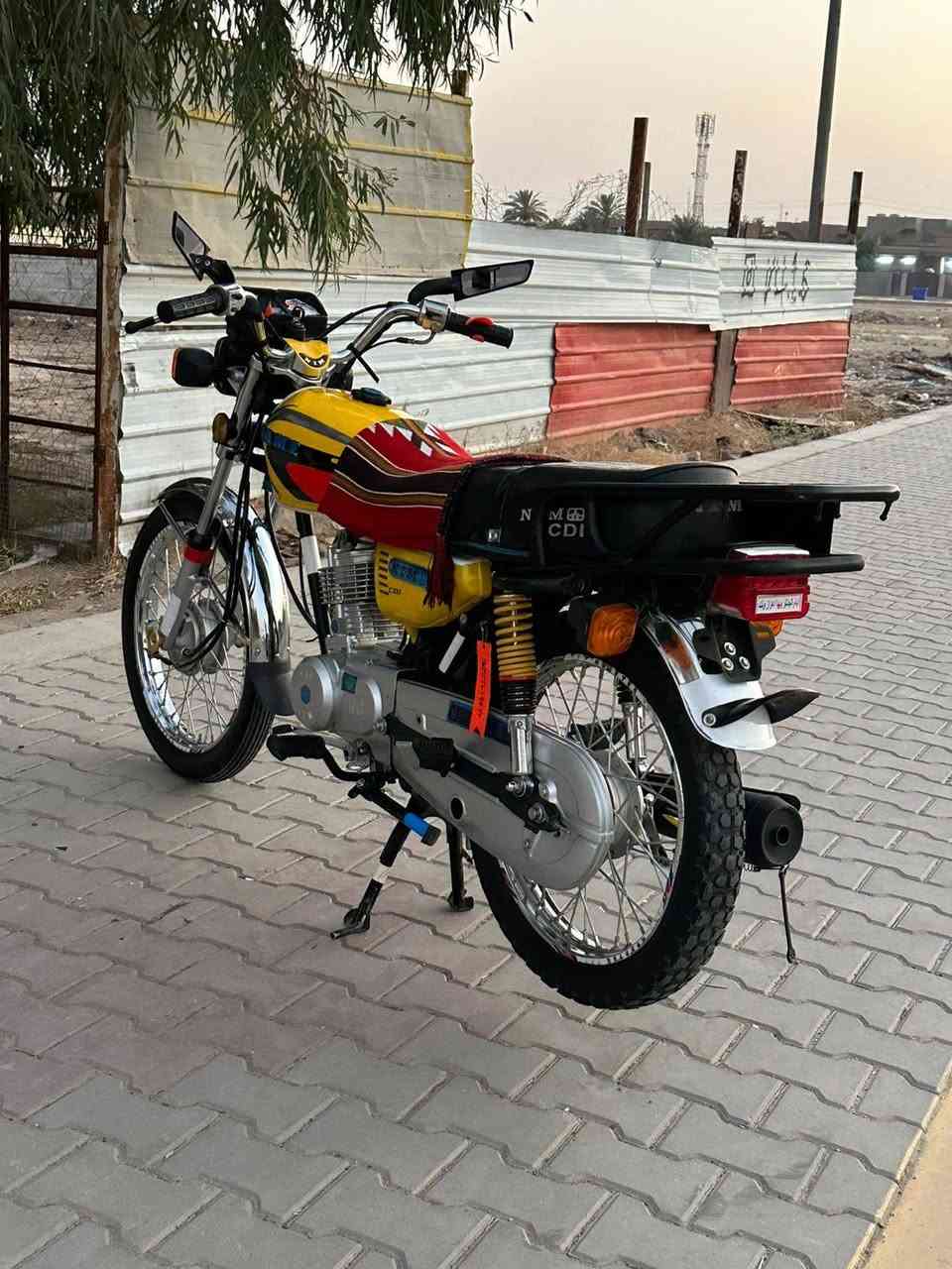 نامه امتياز للبيع دراجه فول نضافه فقط عواج بلويل الخلفي كهربائيات شغاله كلشي محرك شرط السعر 650وبيه مجال مو شراي لا تعبني ***********
