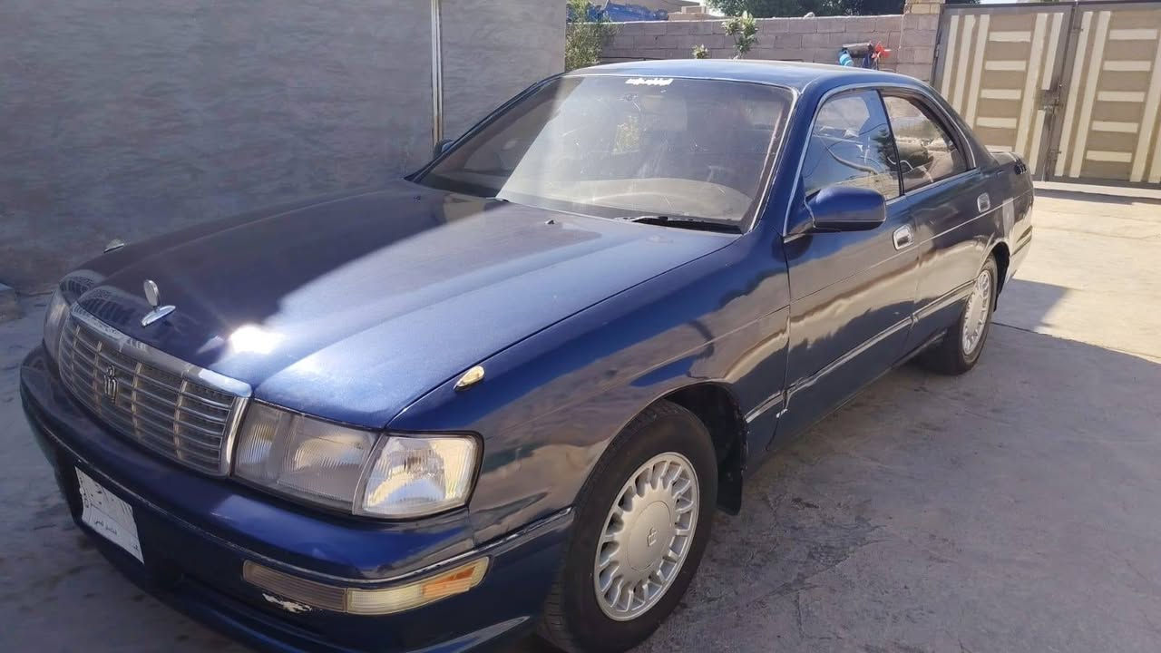 السلام عليكم بطه للبيع مديل 1994 بغداد مشروع وطني تحويل ثاني يوم محرك ونجي لا تنقيص ولا تبخير كير نظيف المكان واسط قضاء الحي مكلف بلنشر الاستفسار على الرقم ***********
