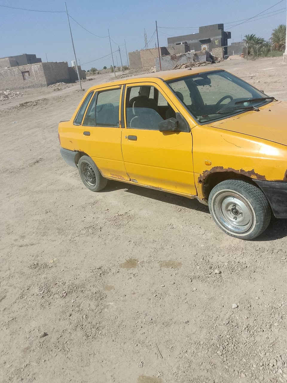 سلام عليكم سياره البيع سايبه مديل 12 رقم بصره سنويه عاج حداديه وكير خير من الله سعر مناسب ***********
