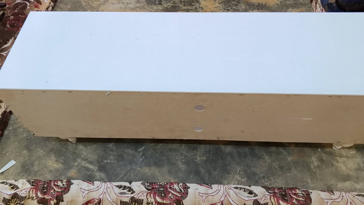 ميز • نضيف حيل • قيم