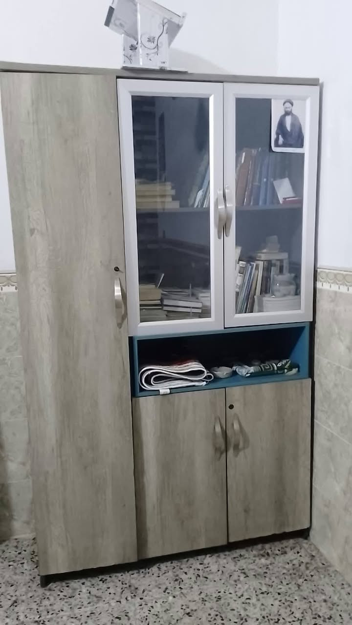 خشب ماليزي • نضيفه • بيه مجال