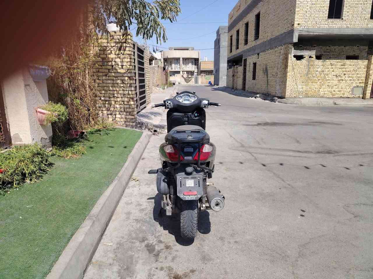 دراجه ياباني للبيع او امراوس مكينه مكفوله كهربائيات كله شغاله سلف جديد باتري جديد تايرات جدد مكاني كوت فلاحيه للاتصال ***********
