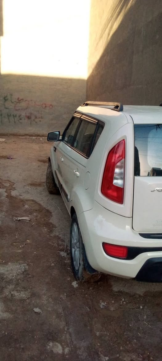 كيه صول البيع موديل 13 وارد امريكي كير عادي رياضي محرك 1600 حادث السيارة جاملغ عكس الساىق اتصل على رقم الهاتف *********** سعر 85 ورقة وبيه مجال الشراي
