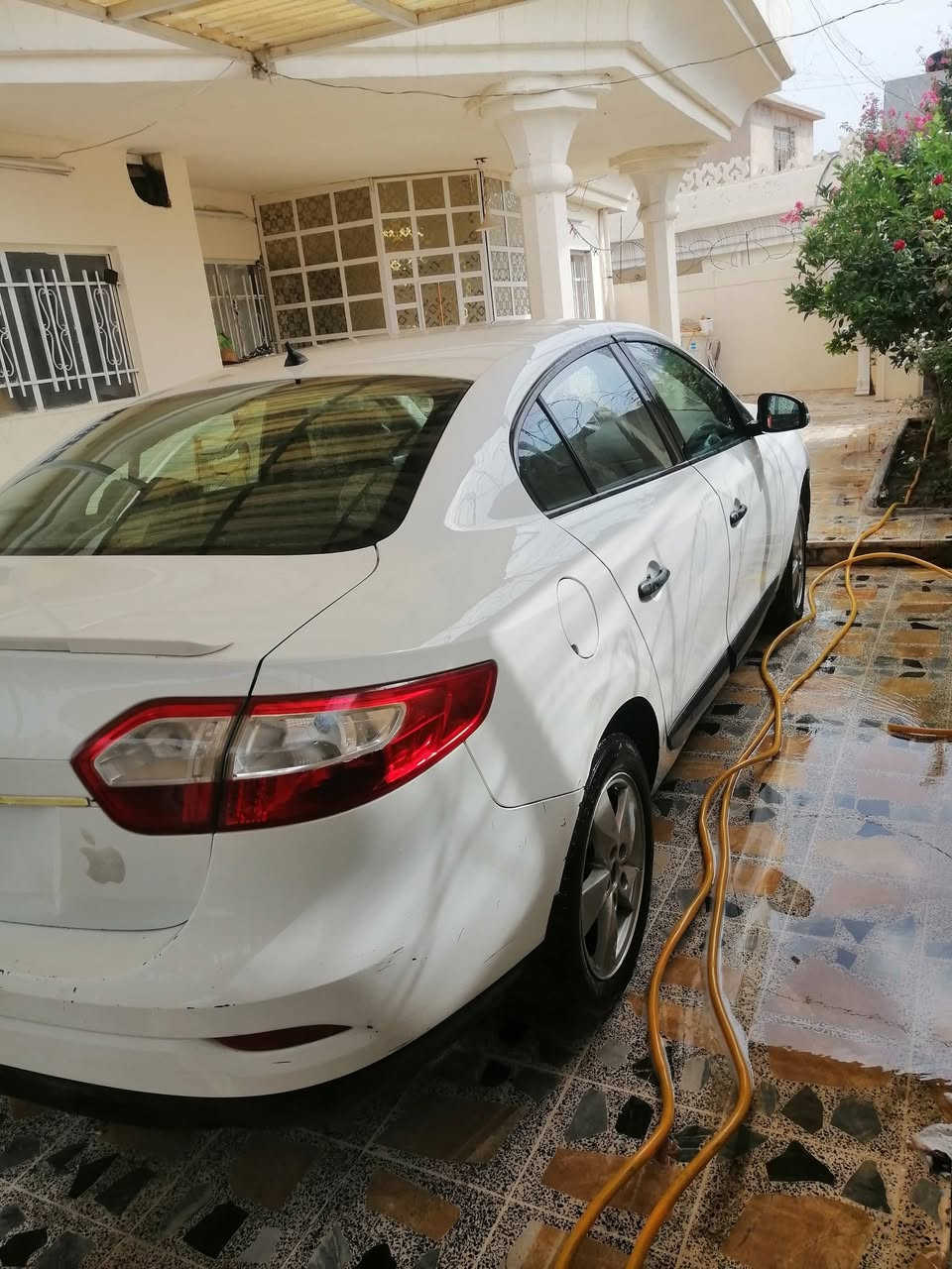 مكفولة • گير ومحرك شرط • ٢٠١٣