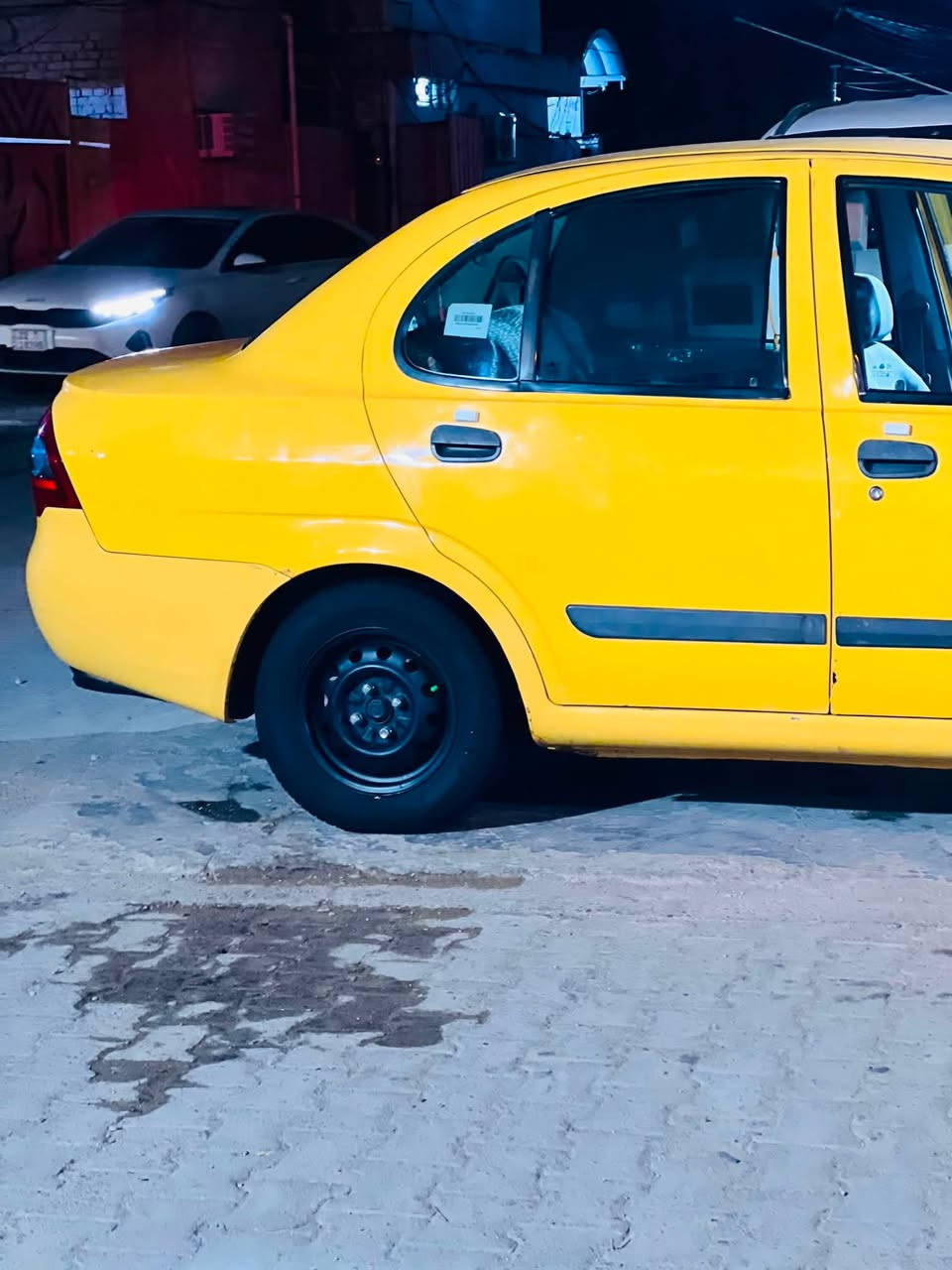 طيبه للبيع
سلام عليكم سياره طيبه للبيع 
سياره شوفت عينك جاهزه من كلشي 
كير محرك حداديه كفاله
بيه فقط بنيد مبدل 
موديل 2015 
رقم جديد بسمي سياره 
مكانها نجف تفاصيل اكثر اتصل ع رقم 
***********
