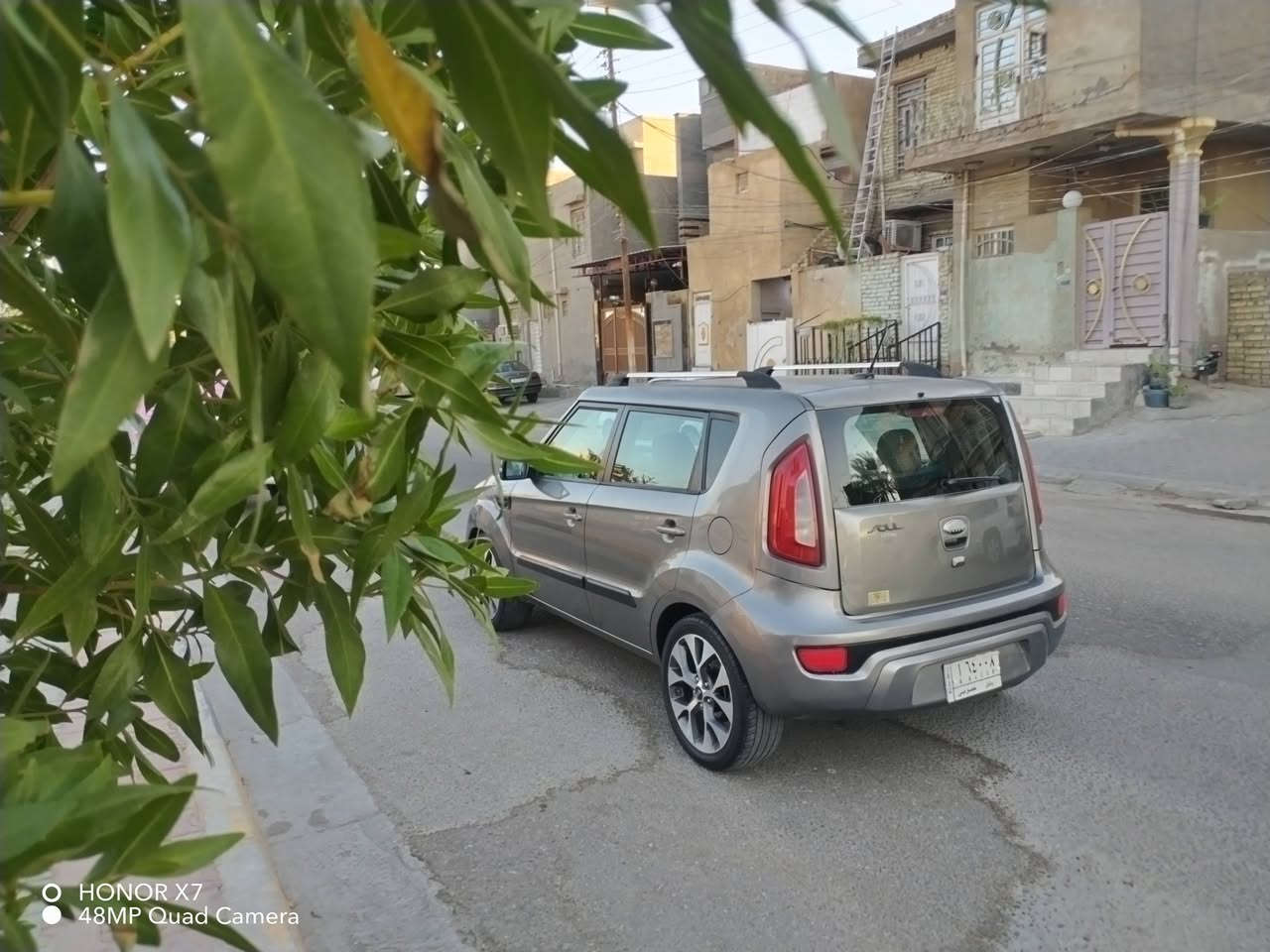 سلام عليكم ***********
للبيع كيا صول وارد أمريكي حادثه جاملغ وبنيد بدون دواخل موديل 2013 محرك 2000 دوش موصفات فتحه بل قمار تحكم ستيرن جهتين اربع دسكات ويل كب 18 داخل لونين ميوزك ٧ ألوان مكان سياره كربلاء المقدسة السعر 92$  ***********
