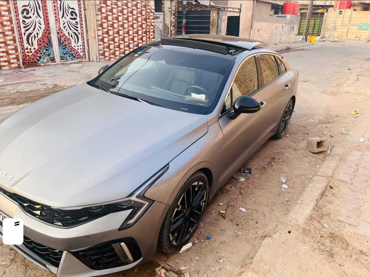 K5
وارد مريكي
جيتي مديل26
الون جديد طافي
فول مواصفات داخل رياضي
ضربه مريكه بنيد امبدل وجاملغ راجع بارد
وبل عراق باب خلف سدر امبدل نفس لون
سعر 190وبيه مجال حك جيه
مكان بصره احي الصدقاء
تواصل رقم بس 
***********
