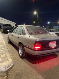 أوبل فكترا • ١٩٩٢ • سقف سلايت