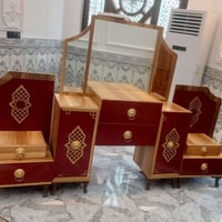 ميز مراية • تركي • للبيع
