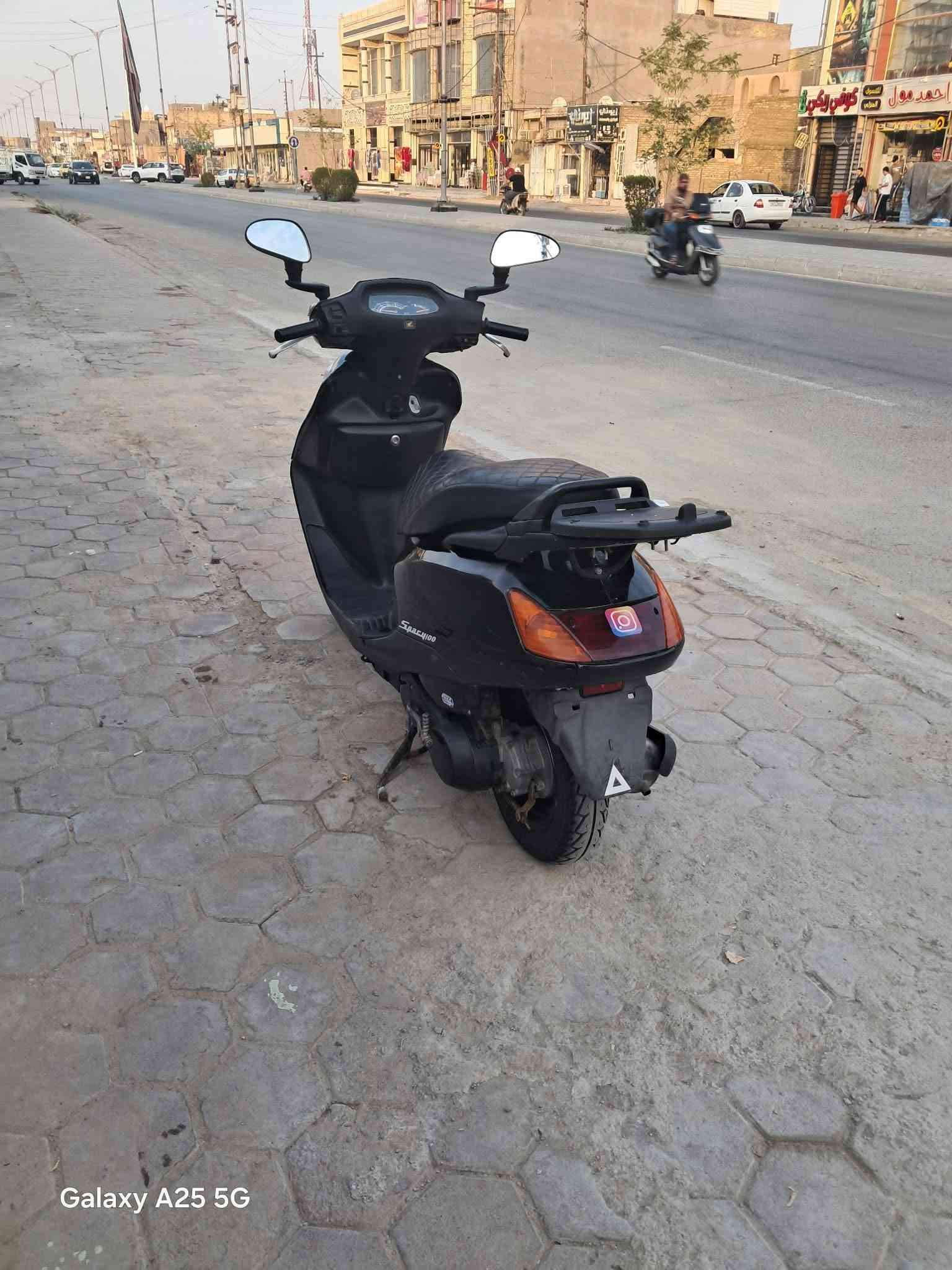 سبيسي ياباني للبيع بلاديه وحلوه وسعرعا مناسب لتراسل اتصل وتدلل المكان كوت داموك ‏‪***********‬‏

نص مكتوب في الصور:
- Galaxy A25 5G
