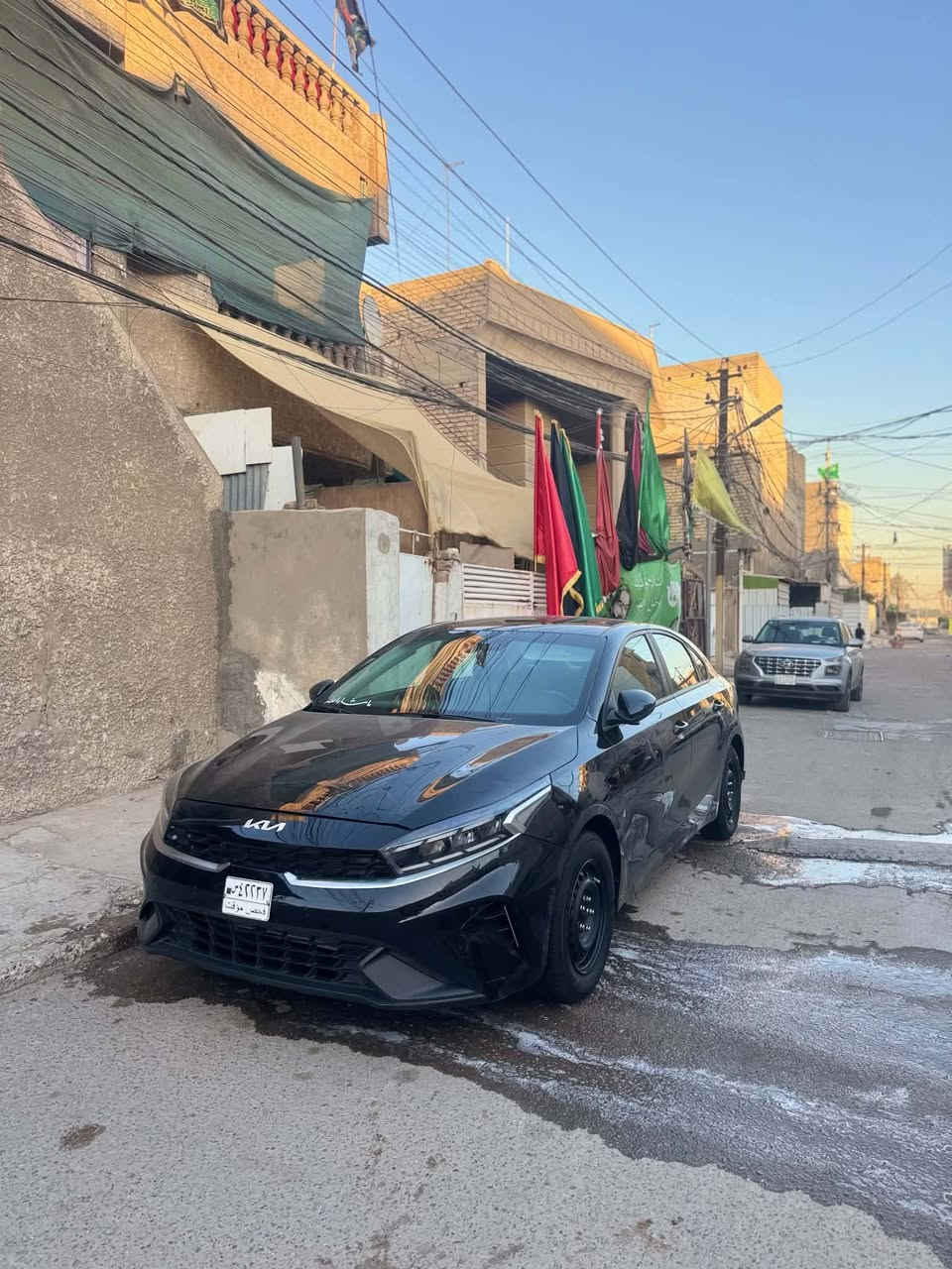 سلام عليكم 
للبيع كيا فورتي  2024
ماشي 3000 الف 
دخول جديد 
بدون رقم 
حادثه موضح بل صور 
بنيد وجاملغ نفس الون 
صار بيه صبغ بس باب 
سياره بيه الايتات مال جي تي لاين سعرهن 8 ورقات
دوشمه عامه 
مكان سيارة بغداد 
السعر  112 $
الاستفسار ***********
