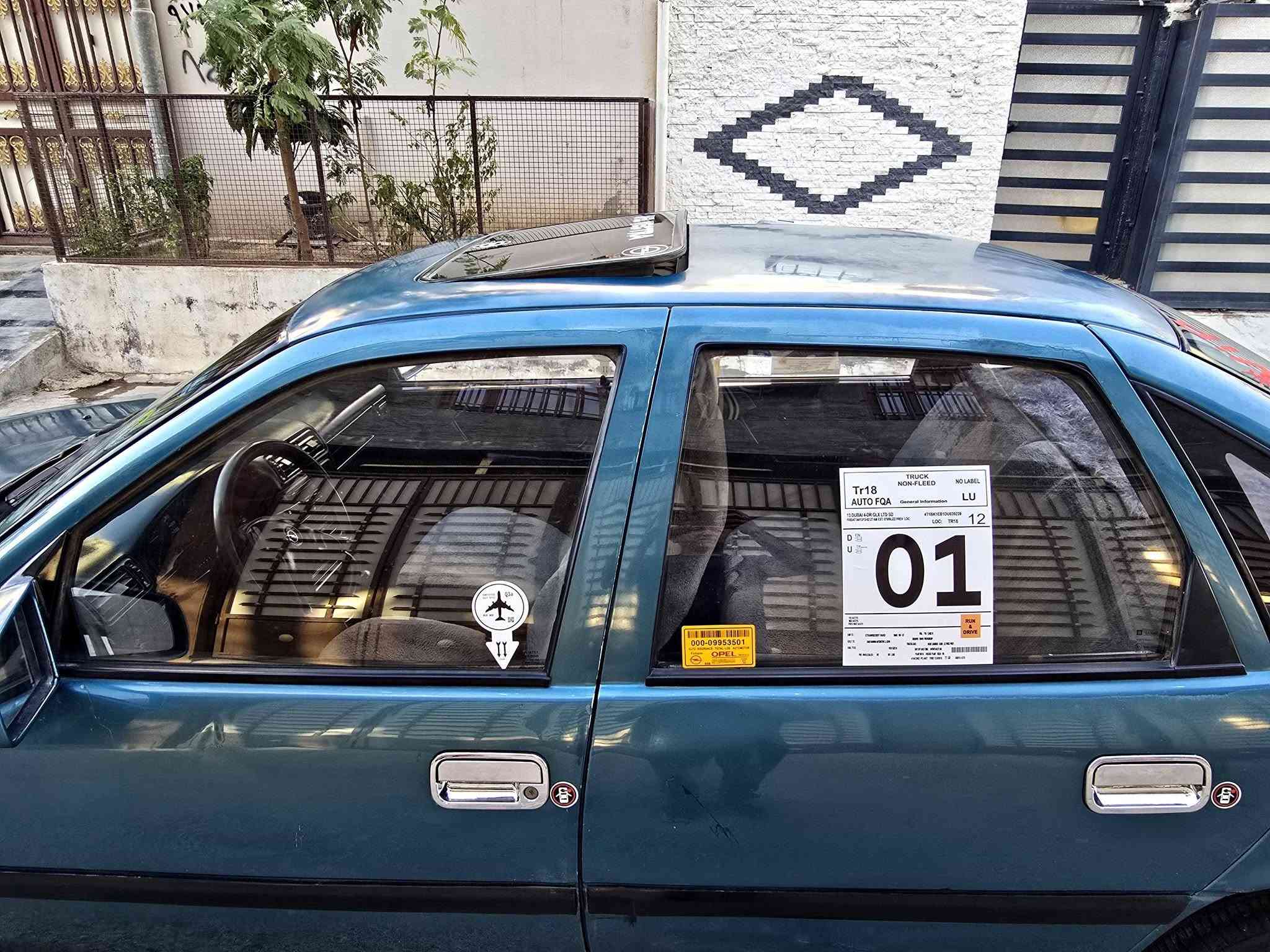 اوبل ڤگترا مودیل۹۳ محرك ۱٨ گیر عادی
مبایل***********🚗***********
کیر محرك بشرط+ بدون ضربە +صدرامامی
سنوی جدید ۲۰۳۰ وهزە جدید رقم جدید
استوب  abs    سقف سلایت
 وخلفی جدید داخلها نضیف +کلش کهربائیات
کاملە  بدون نقص +دوسات هلالات بیلاد
سعرها٤۳ بها مجال شرای مکان( جمجمال)
-----------------------------------------------
ئۆپڵ ڤیکترا مۆدێل ۹۳ مەکینە ۱٨ گێڕعادی
سنوی  وهەزەی تازەیە تا     ۲۰۳۰
برێک abs    سقف  سلایت
بێ خایسات دۆسەوهیلالی بیلادە نەبڕاوە
گێڕومەکینە بەشەرت بێ لێدراوی
دواو پێشی زۆرتون وتۆڵە بێ مسروفە
کارەبایی هەموو ئیشەکات بەشەرت
سعری ٤۳ معاملە شوێن چمچماڵ
