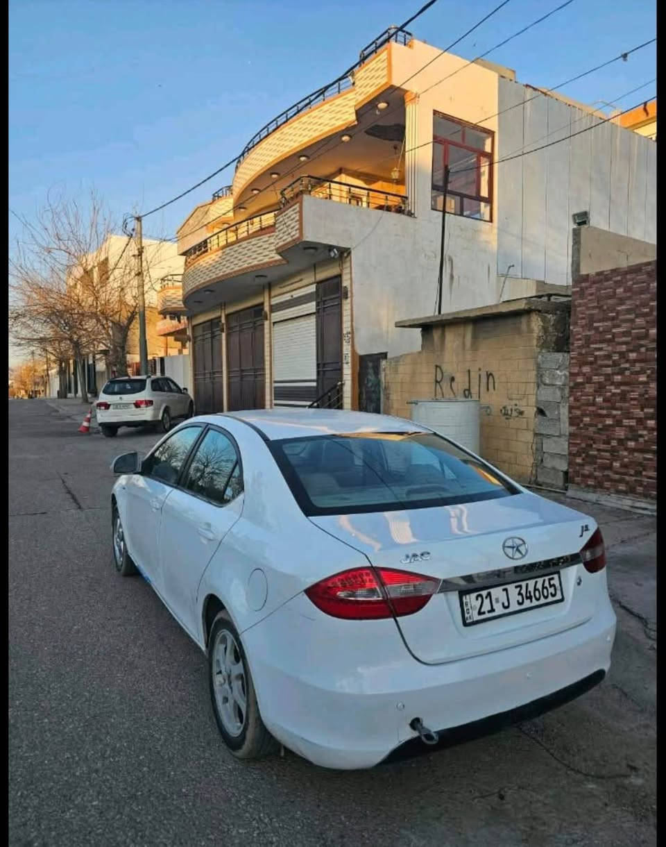 جاگ مۆدیل 2012 گیر عادی مەکینە زنجیر بەس بۆنیت سبوخە رەقەمی تازەیە هەزەو هەموو شتی تازەیە رەقەم سلیمانیە سعری 55 
بۆ زانیاری زیاتر پیوەندی بکە 

***********

*********** كركوك, العراق
