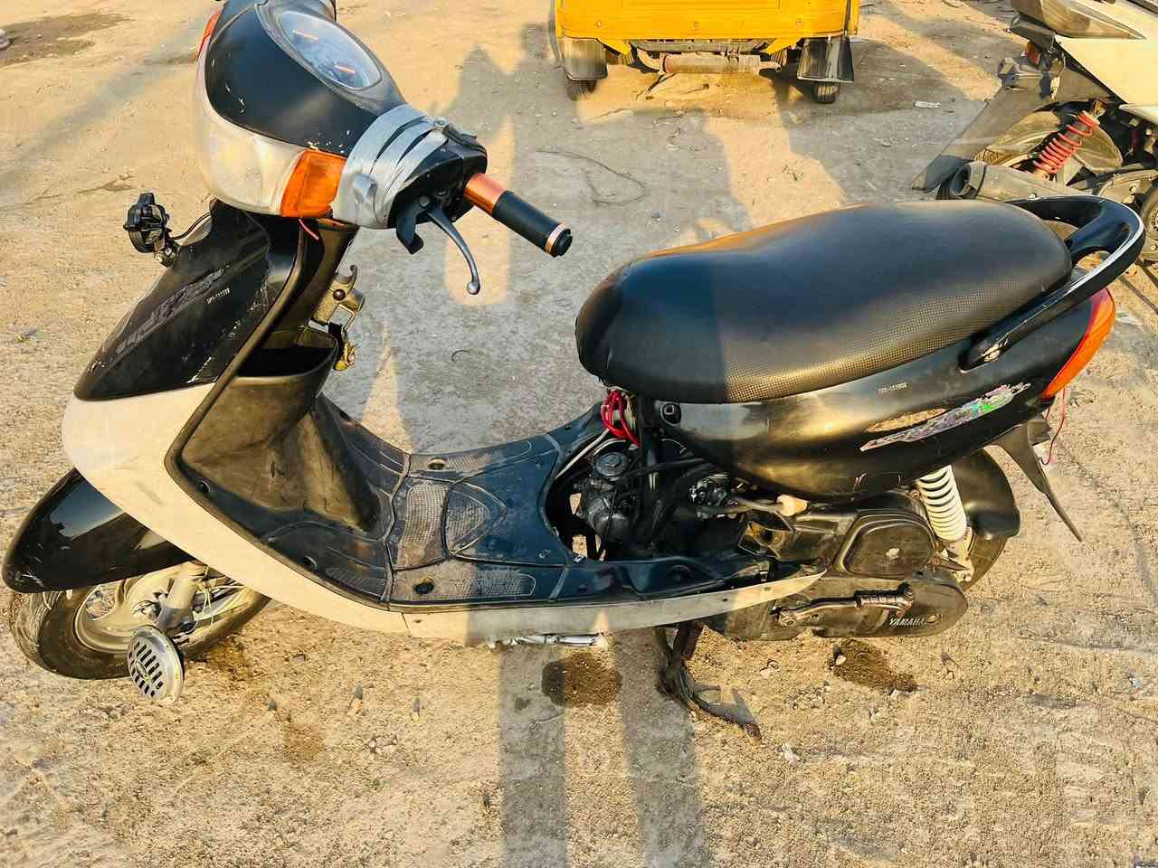 ماكس قجمه للبيع بيه دخانه بس مو قويه تواصل ***********
